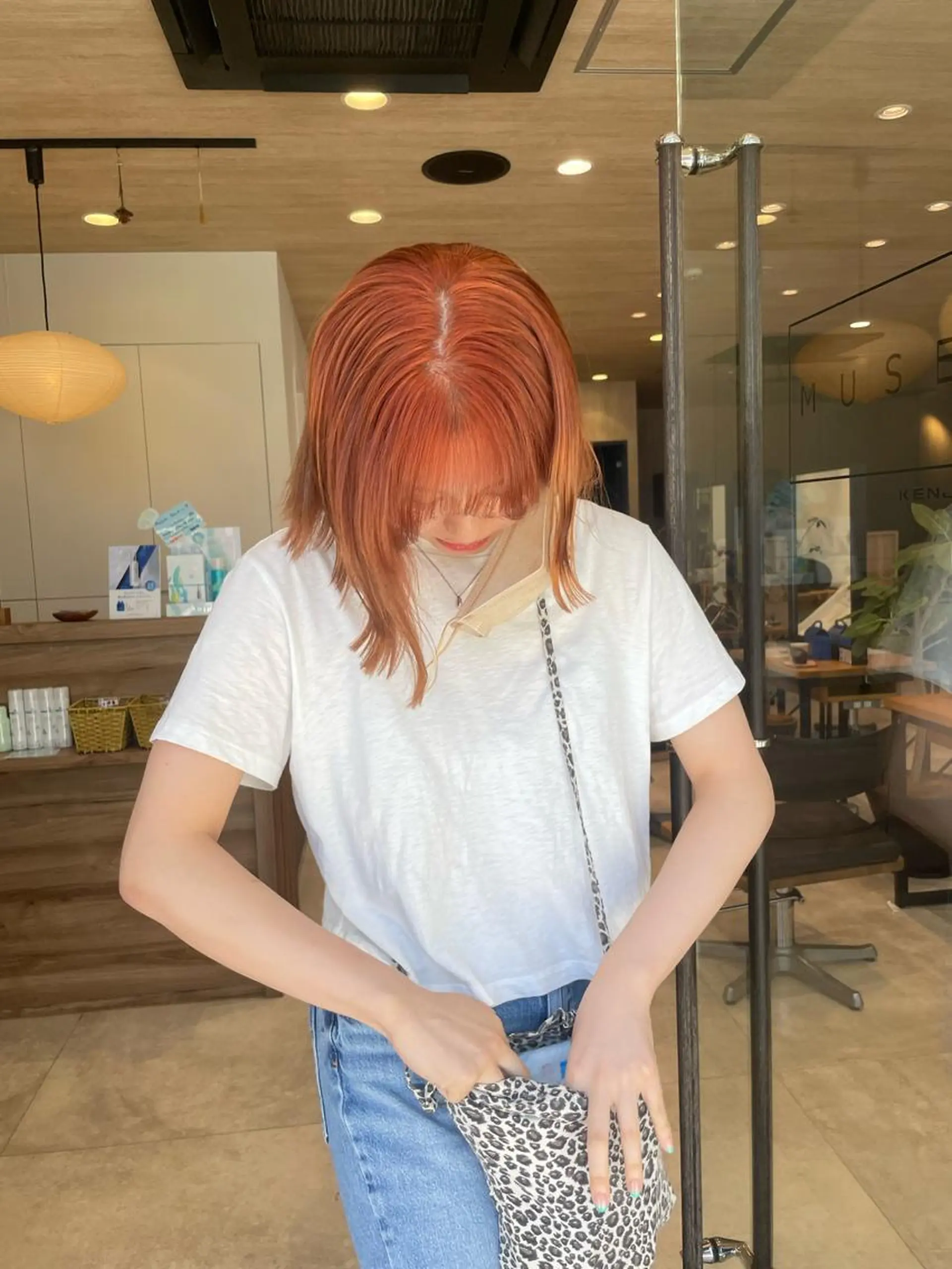 ショート カラー ブリーチ オレンジ ヘアカラー トリートメント ヘッドスパ パーマ指名No1 /namiのヘアスタイル