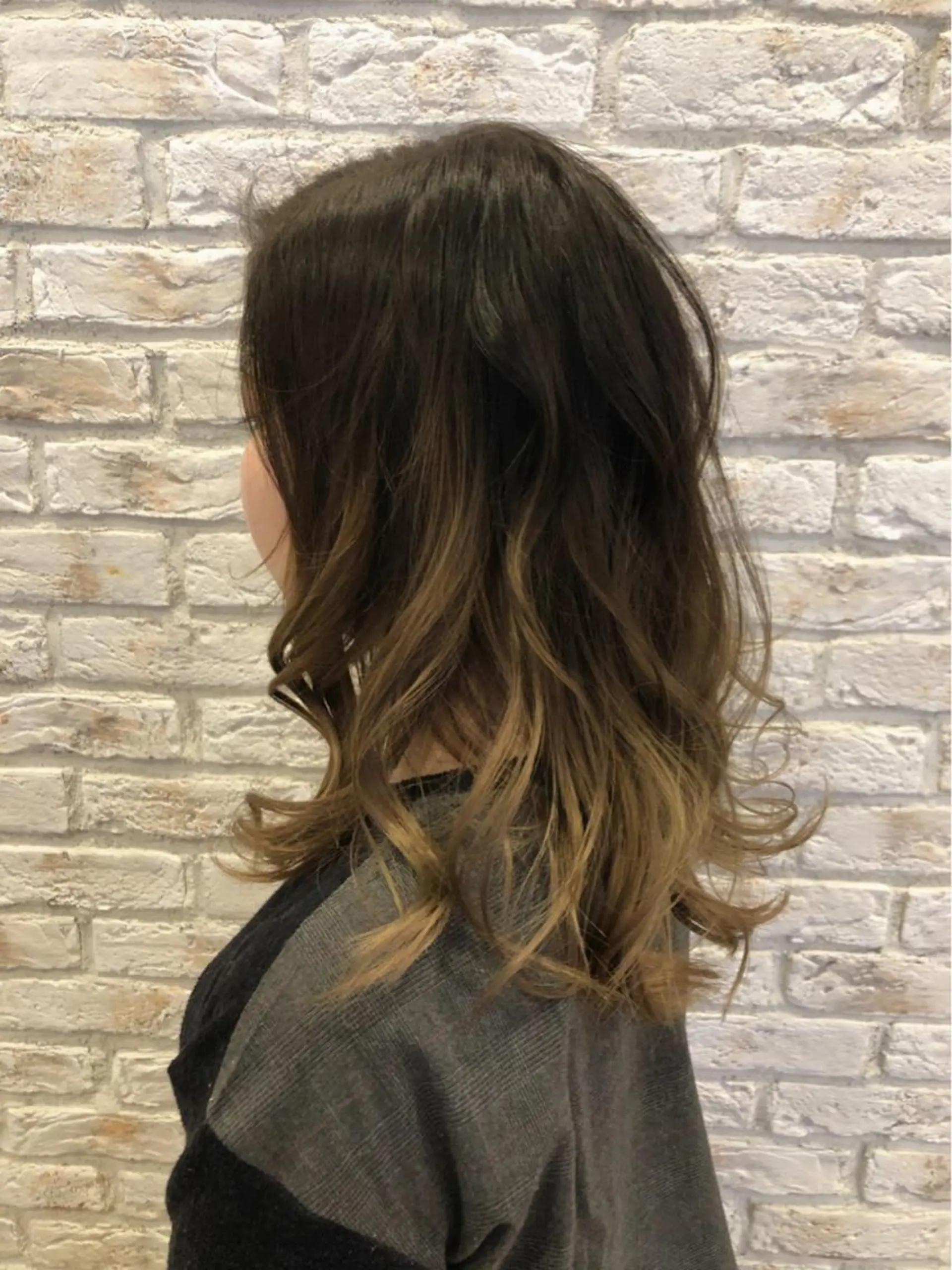 セミロング lieto所属・小西 真央のマツエク・マツパデザイン