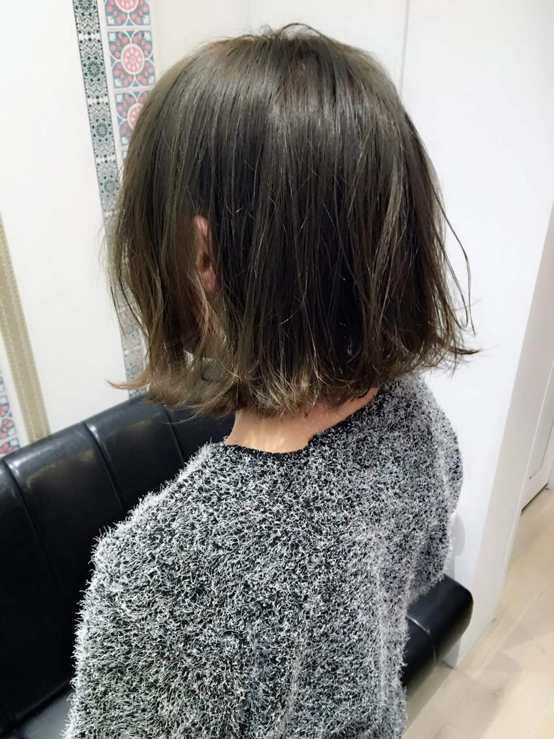 ショート カラー グレージュ ハイライトカラー ボブ ハイライト カット ヘアカラー トリートメント 髪質改善ｶﾗｰ ｹｱﾌﾞﾘｰﾁ/ﾀﾑのヘアスタイル