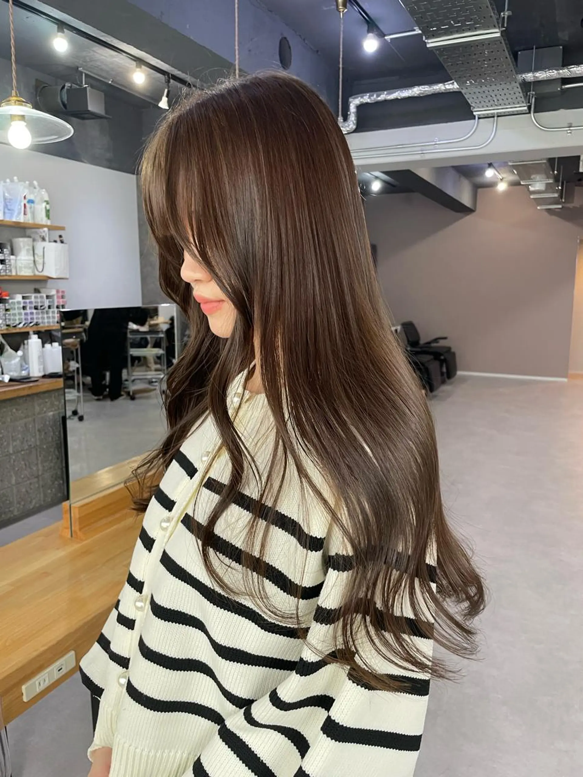 ロング カラー ヘアカラー ミルクティーベージュ ❤︎レイヤー　MIAのヘアスタイル