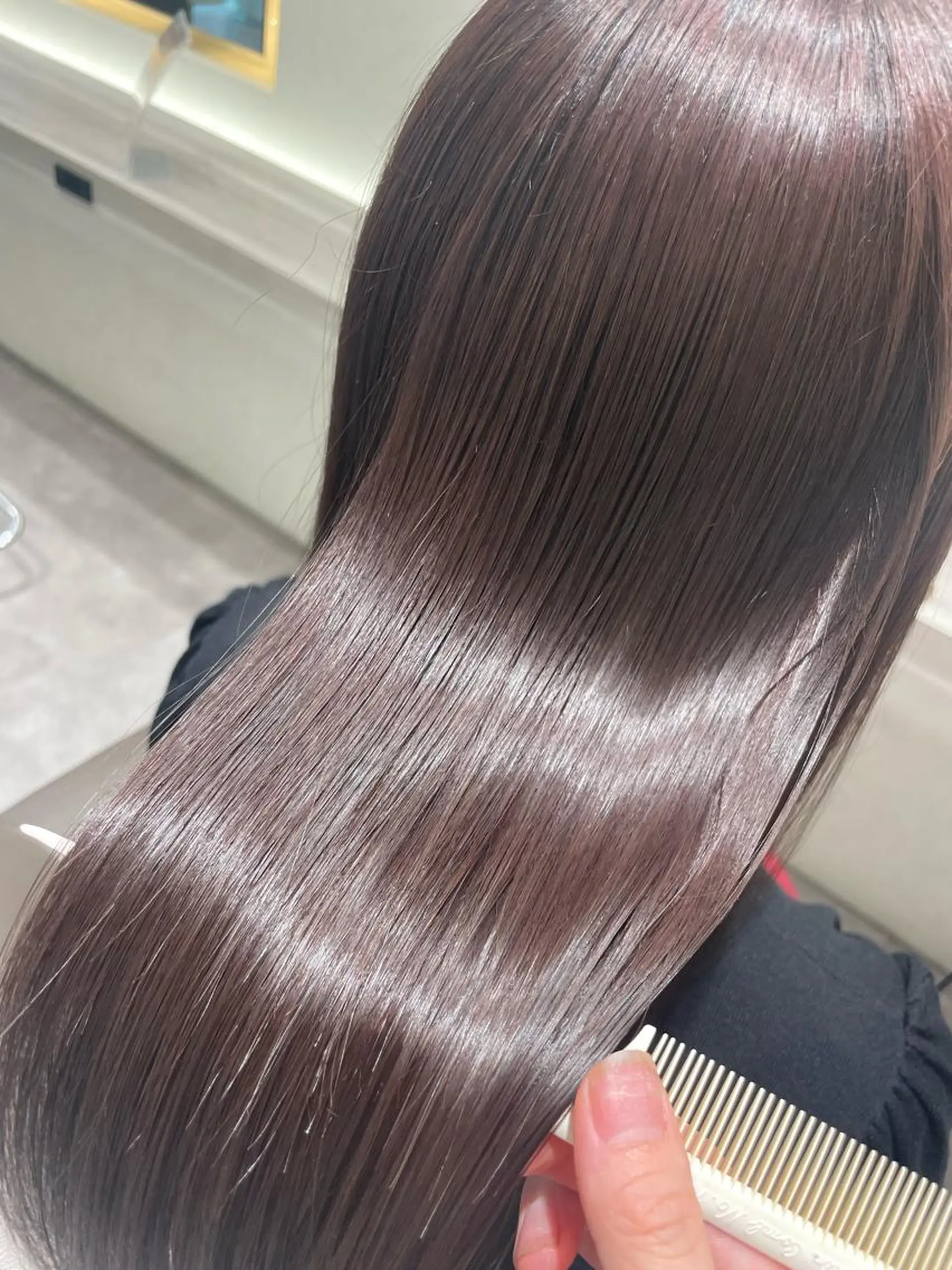 ヘアカラー トリートメント 艶カラー ⭐️田中真緒のヘアスタイル