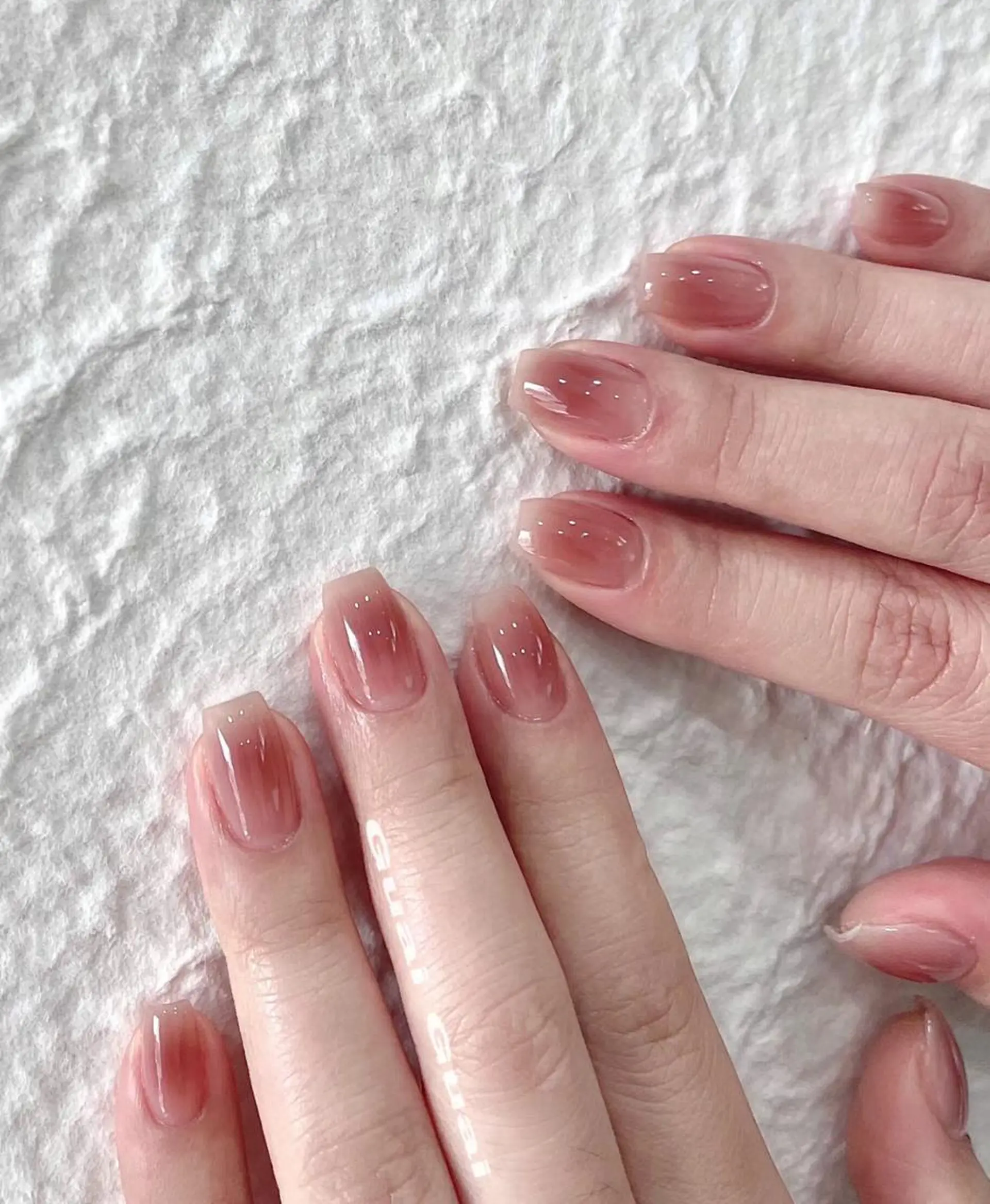 ネイル ハンドネイル RAFFINE 月🦋🩵のネイルデザイン