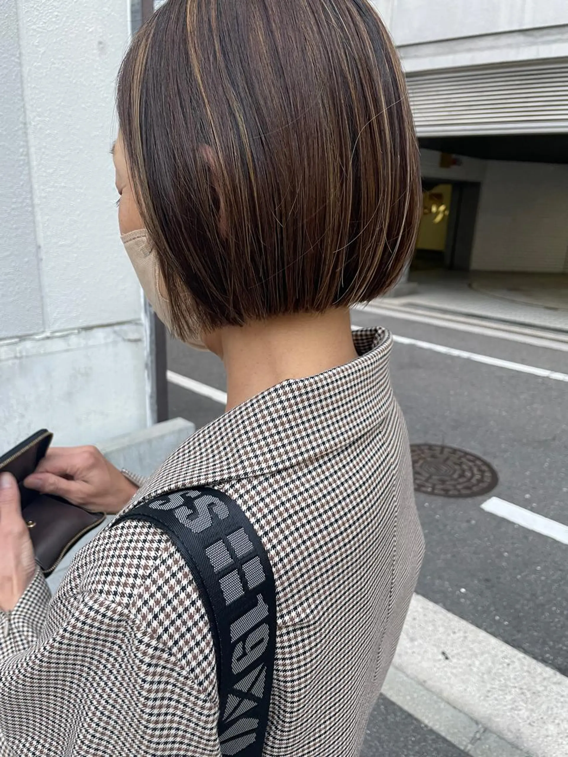 ショート ハイライト カット ヘアカラー トリートメント さの あやねのヘアスタイル