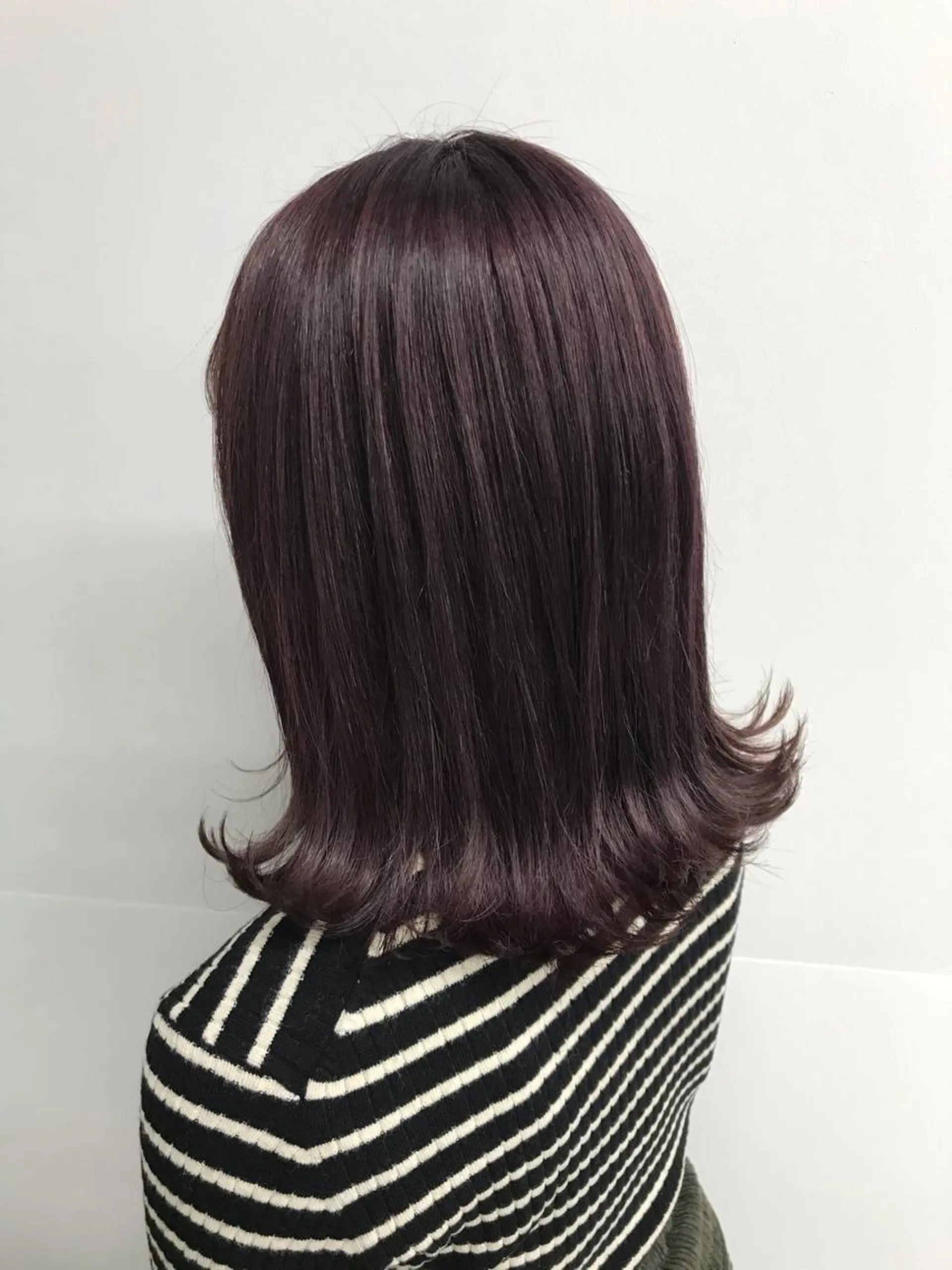 ミディアム ヘアカラー 横山 奈央のヘアスタイル