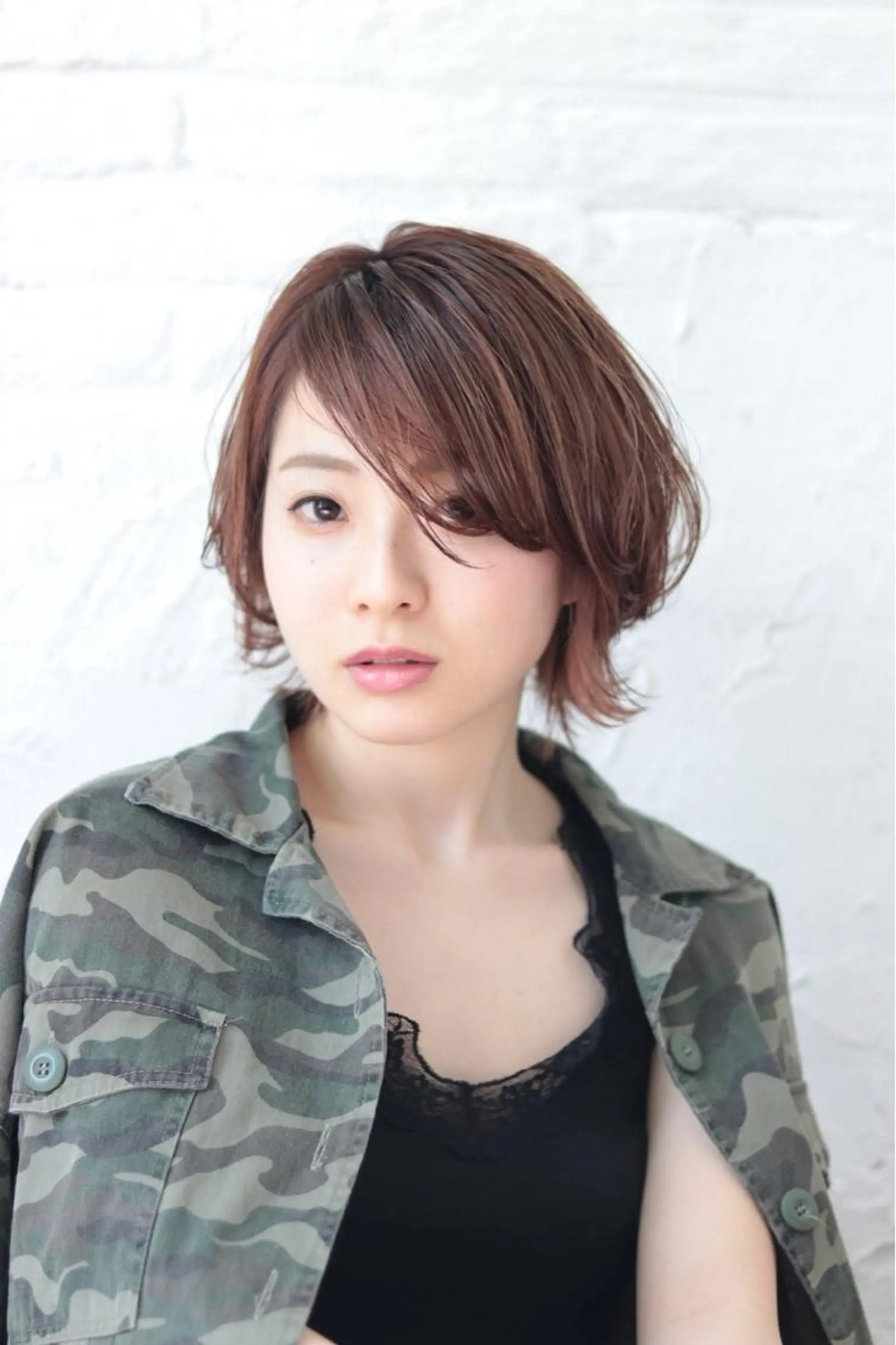 ミディアム カット ヘアカラー トリートメント 髪質改善 ami byAbsoのヘアスタイル