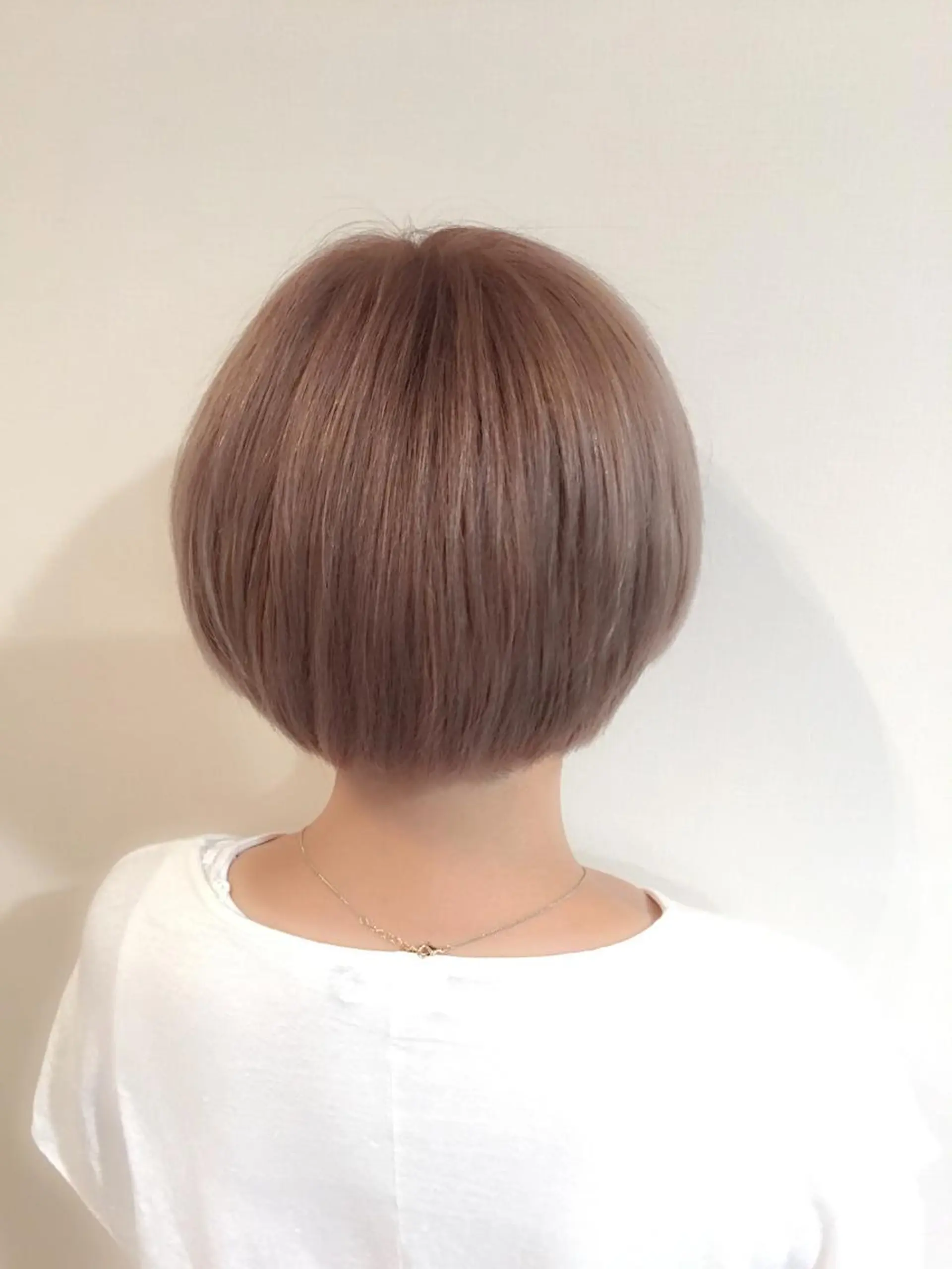 ショート ミディアム カラー hair room .red by NYNY所属・土井 浩輔のヘアスタイル