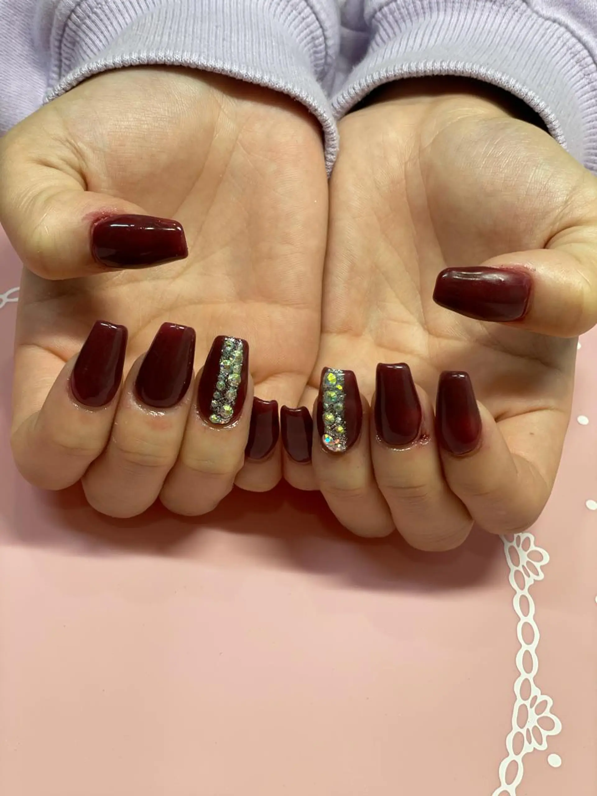 ミディアム ネイル ハンドネイル 《LB》ラブリエ Nail&eyeのマツエク・マツパデザイン