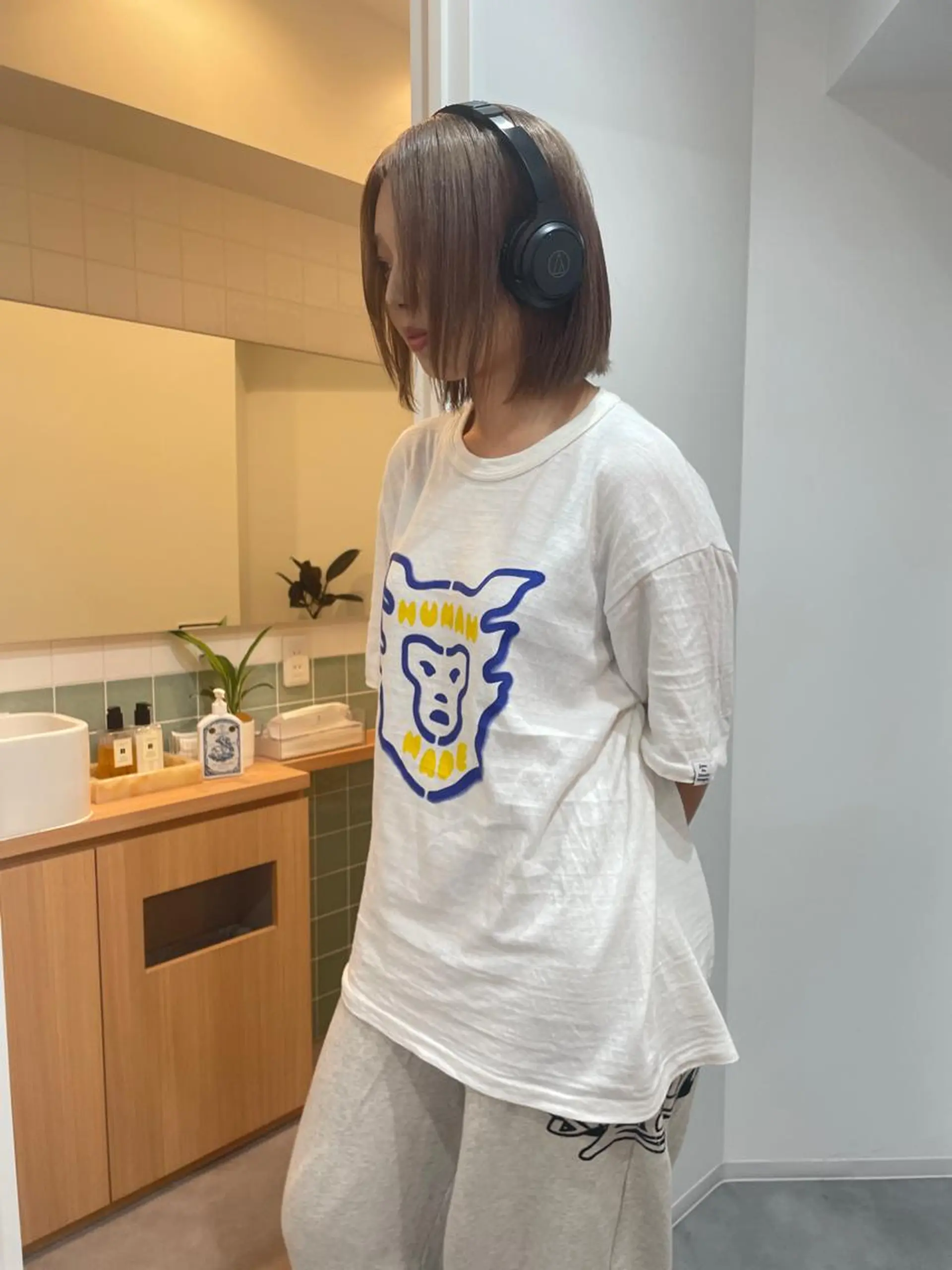 ミディアム カラー ヘアカラー トリートメント laff 新宿所属・ボブ/ケアパーマ/ レイヤー/縮毛矯正のヘアスタイル