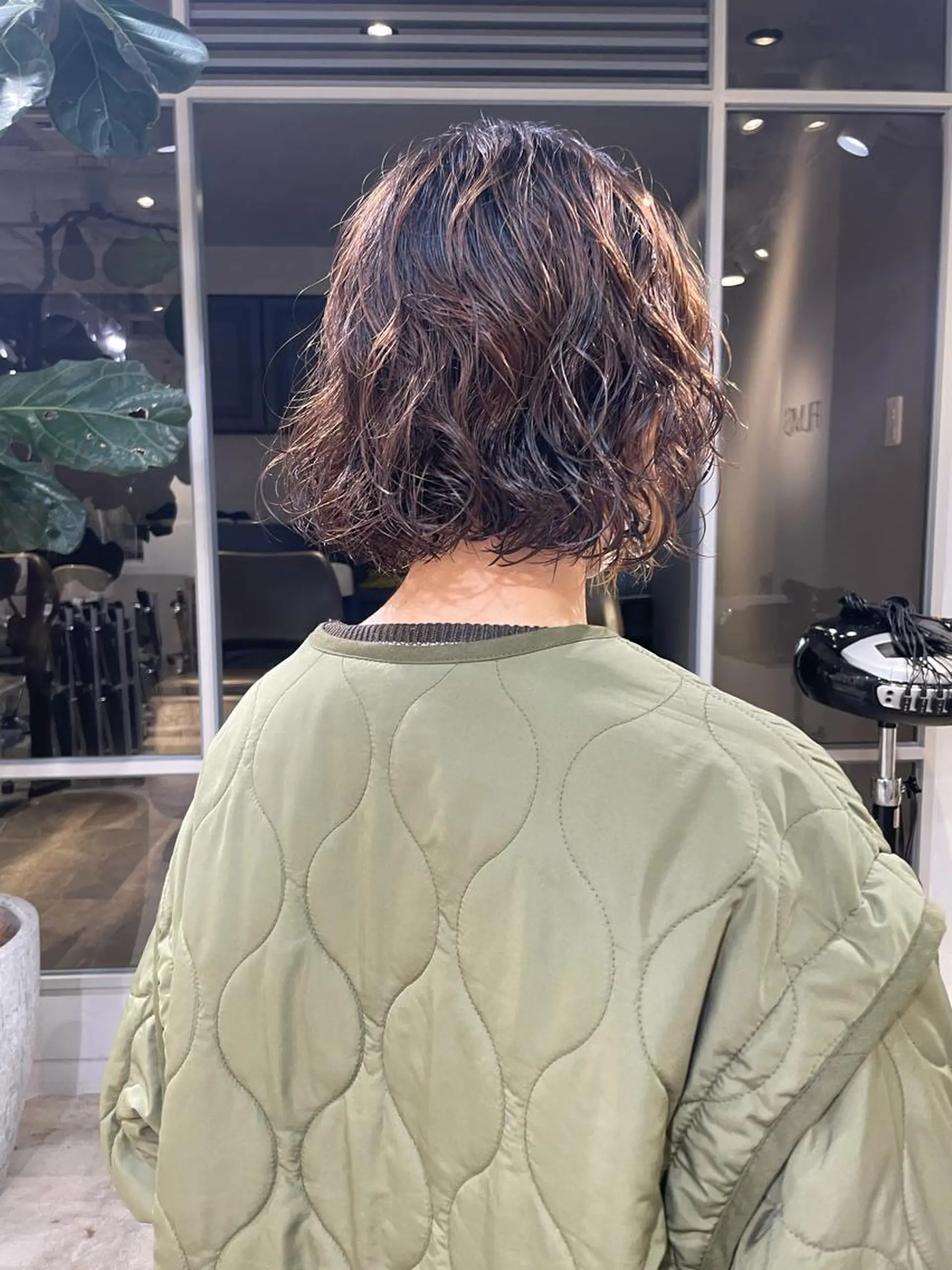 ショート パーマ 斉藤 瑞恵のヘアスタイル