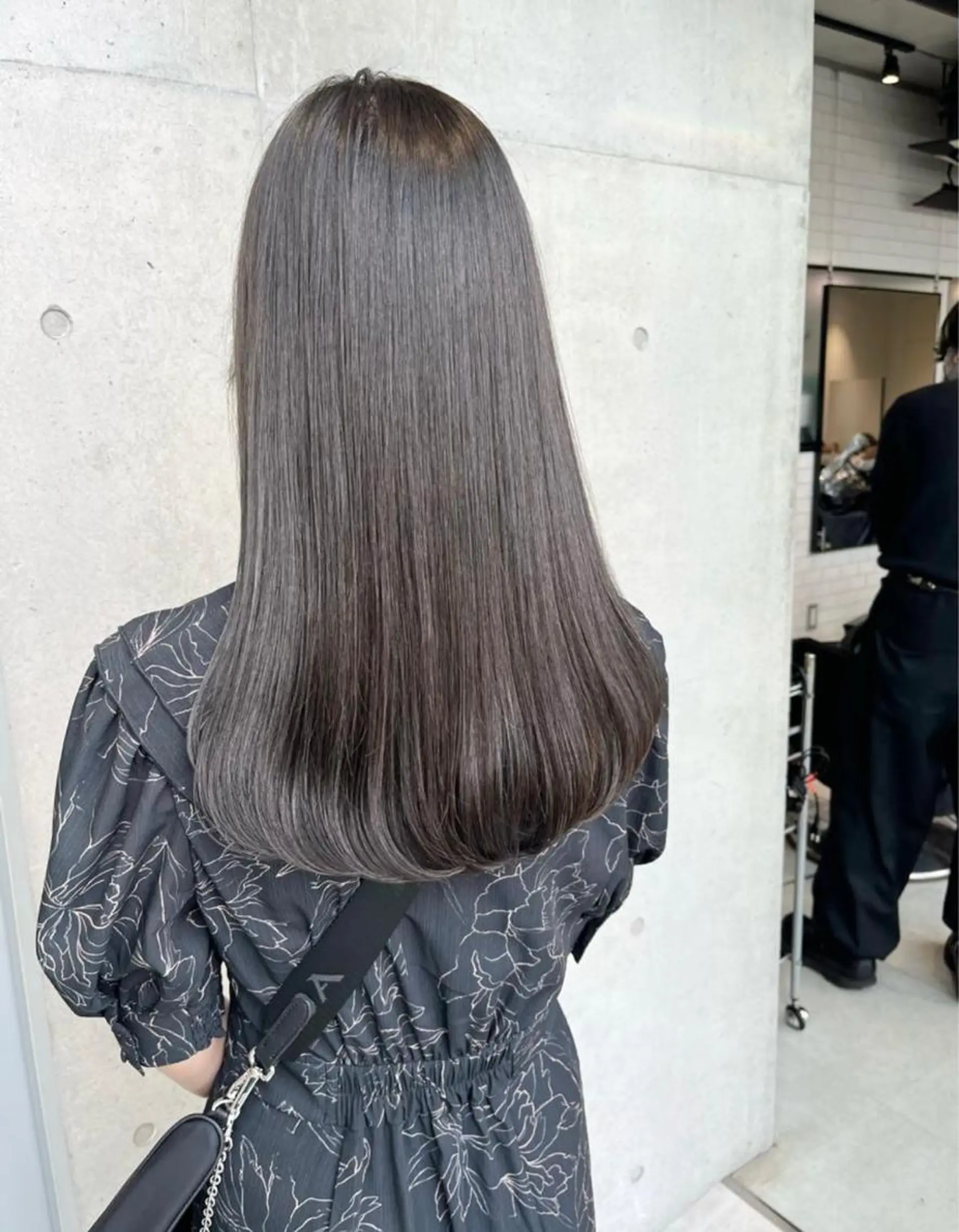 ロング カラー ヘアアレンジ カット ヘアカラー トリートメント ヘッドスパ 透明感/オリーブ/ グレージュ/YUKAのヘアスタイル