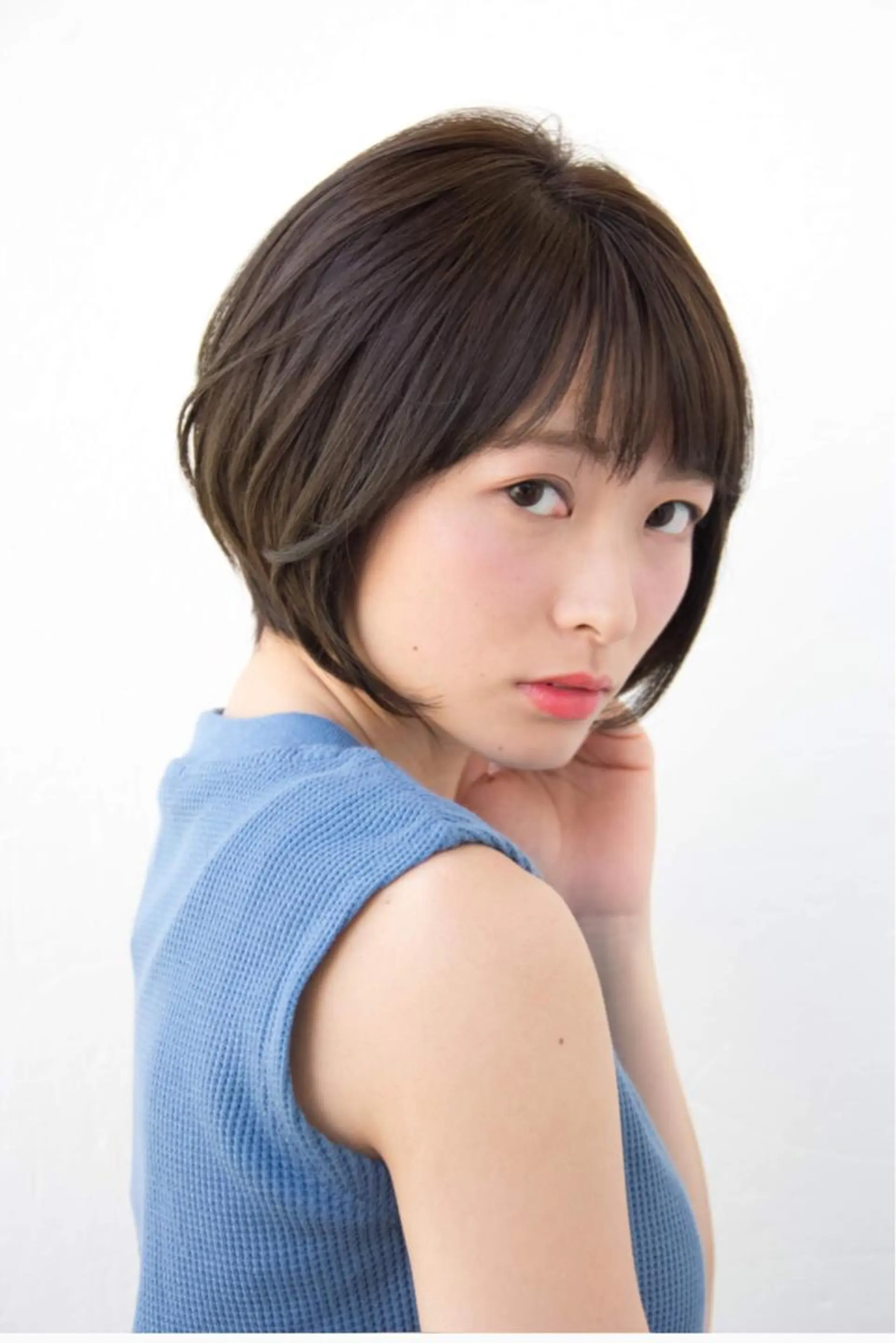 ショート カラー ショートボブ 透明感カラー ボブ 顔周りカット ショートヘア カット ヘアカラー トリートメント 門田 恭弥のヘアスタイル