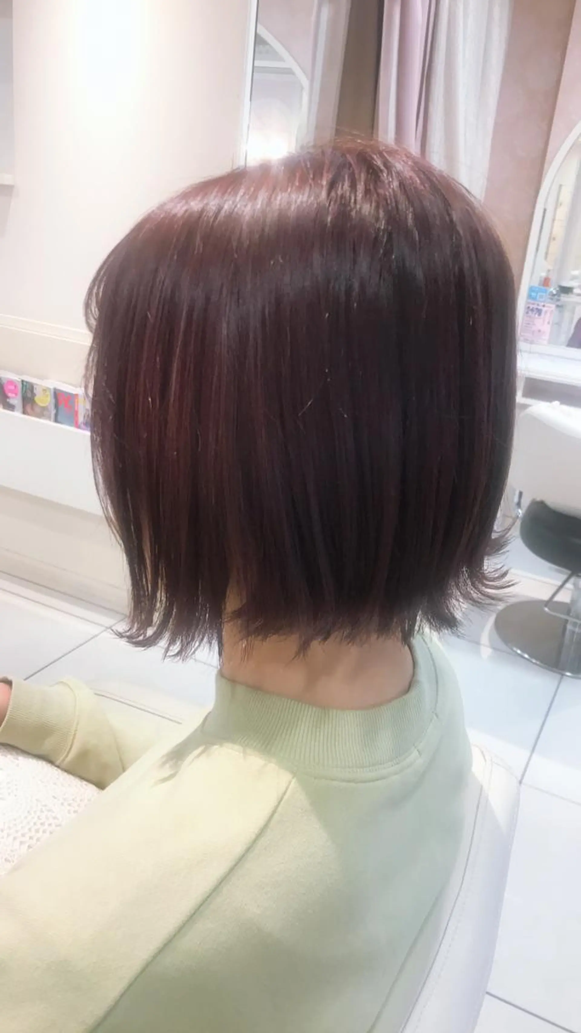 ショート 艶髪✨髪質改善カラー 楠本浩子のヘアスタイル