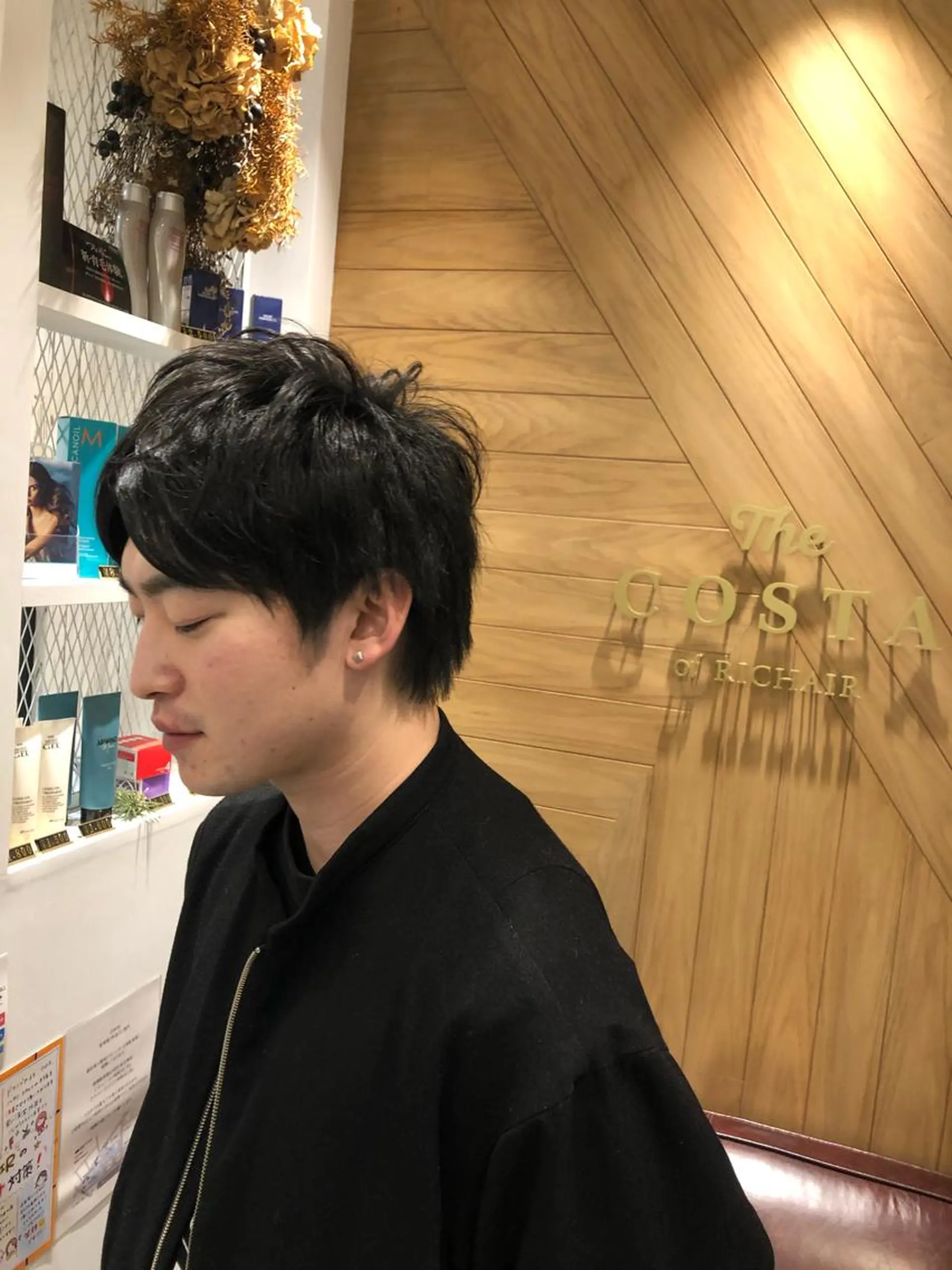 ショート パーマ メンズ 鈴村 大介のヘアスタイル