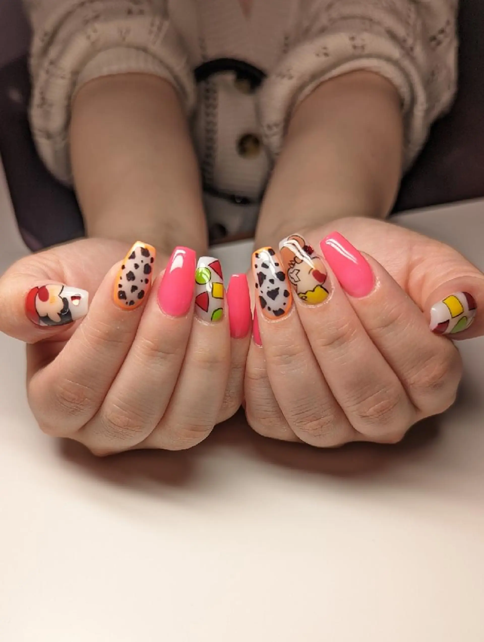 ショート ネイル ハンドネイル クロキ 。のネイルデザイン