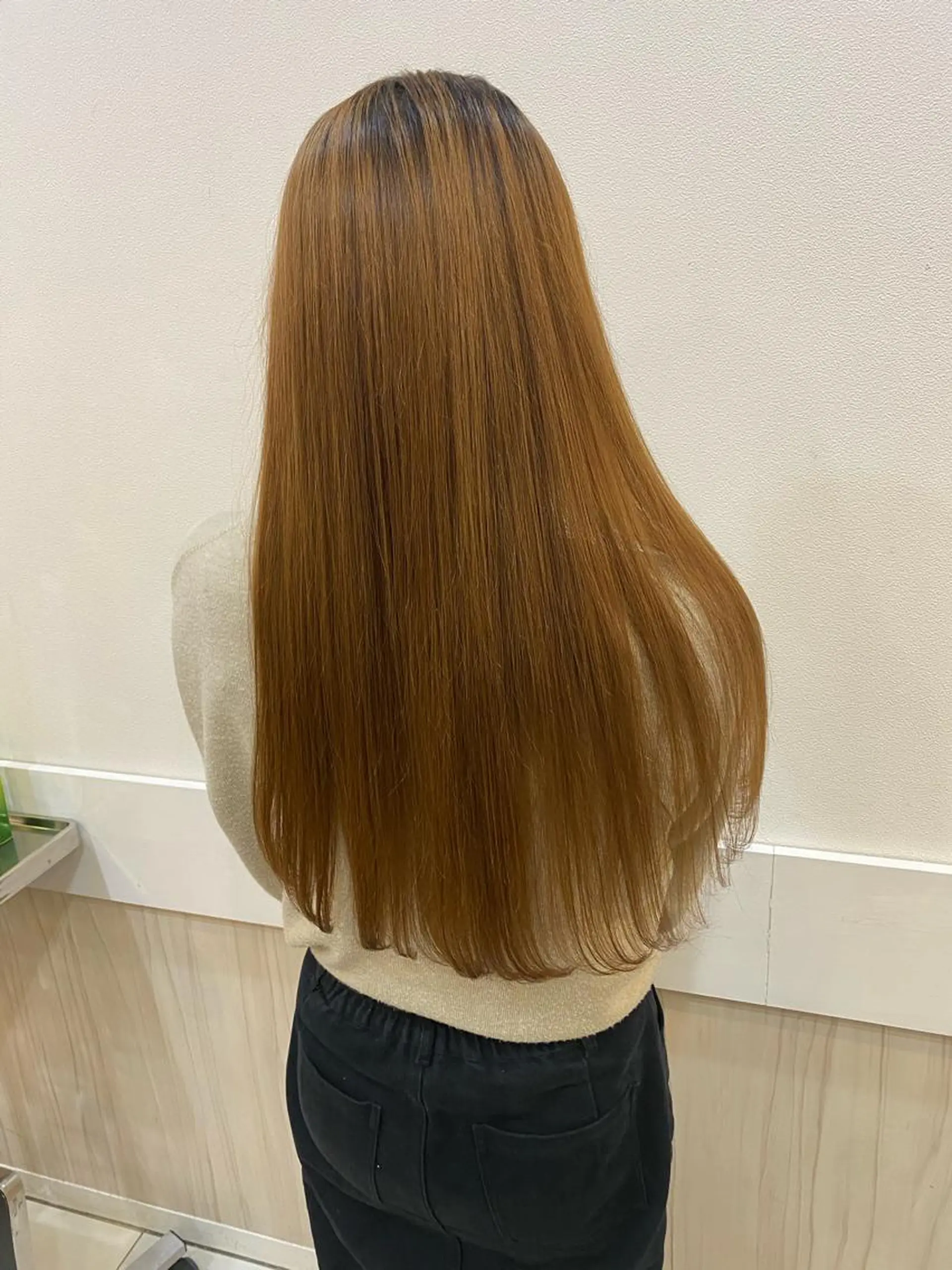 ロング カット 縮毛矯正 たけだゆめ ダブルカラーのヘアスタイル