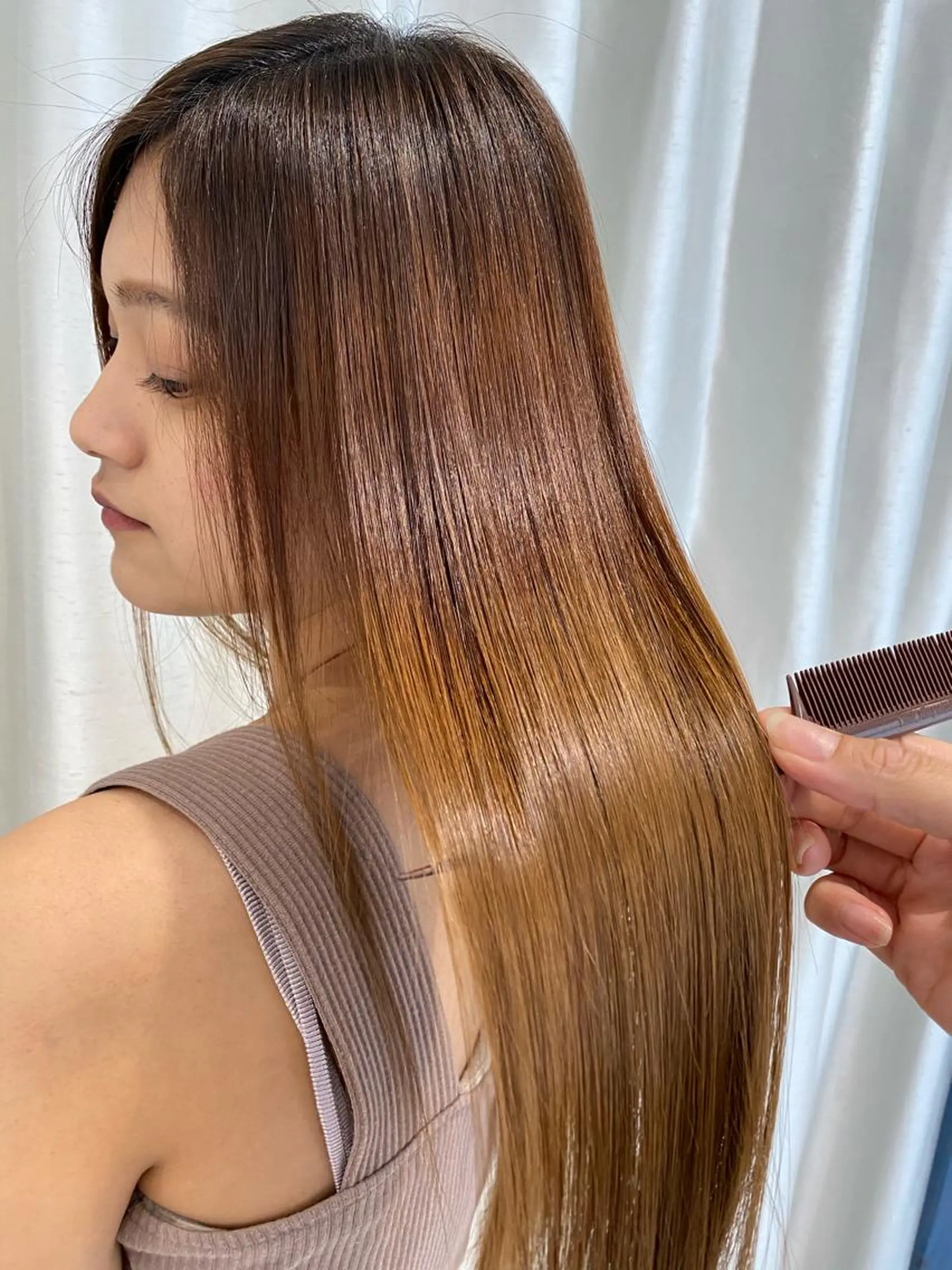 ロング カット 縮毛矯正 トリートメント 中谷 明日香のヘアスタイル