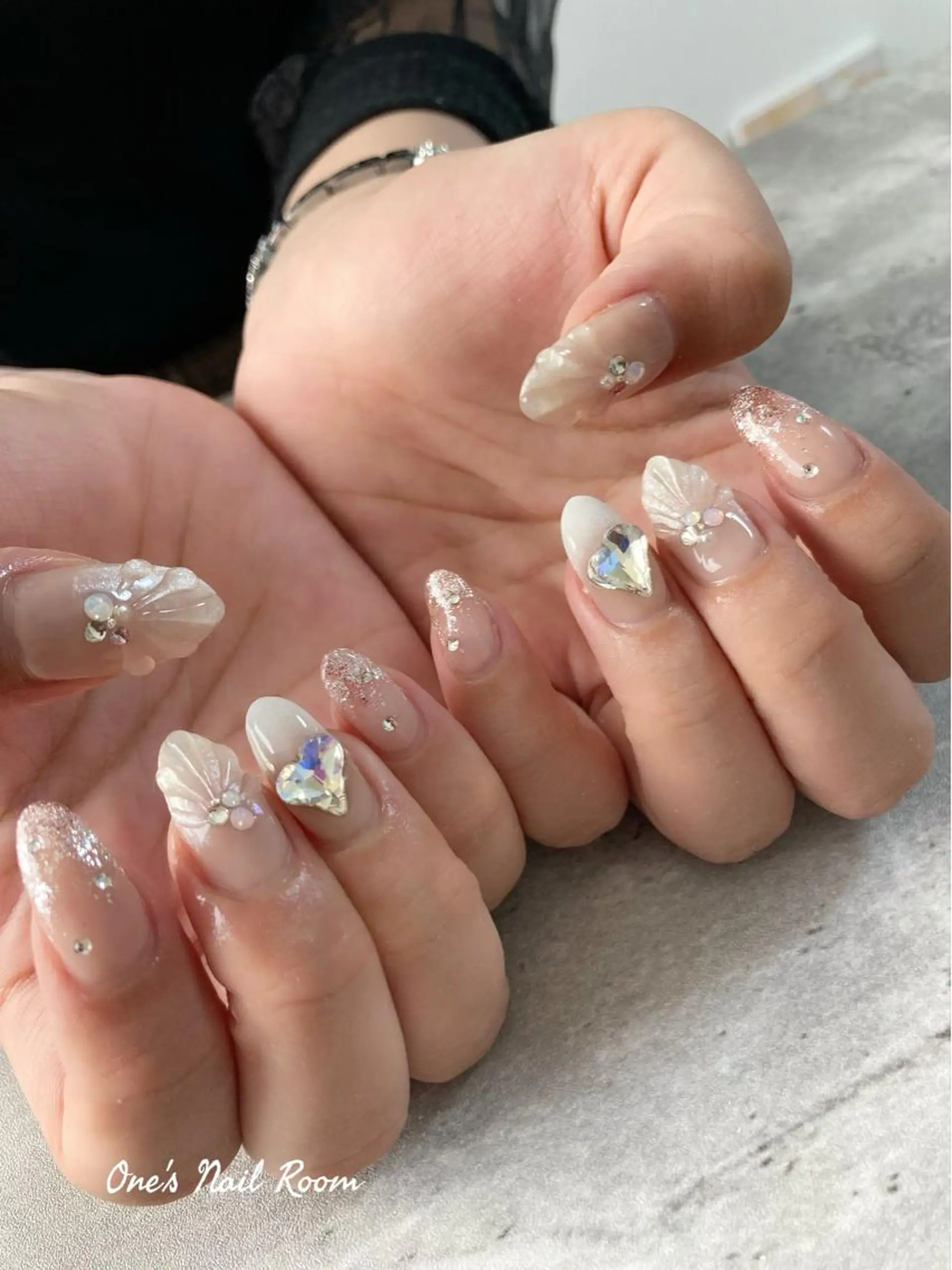 ネイル ハンドネイル One's Nail Roomのネイルデザイン