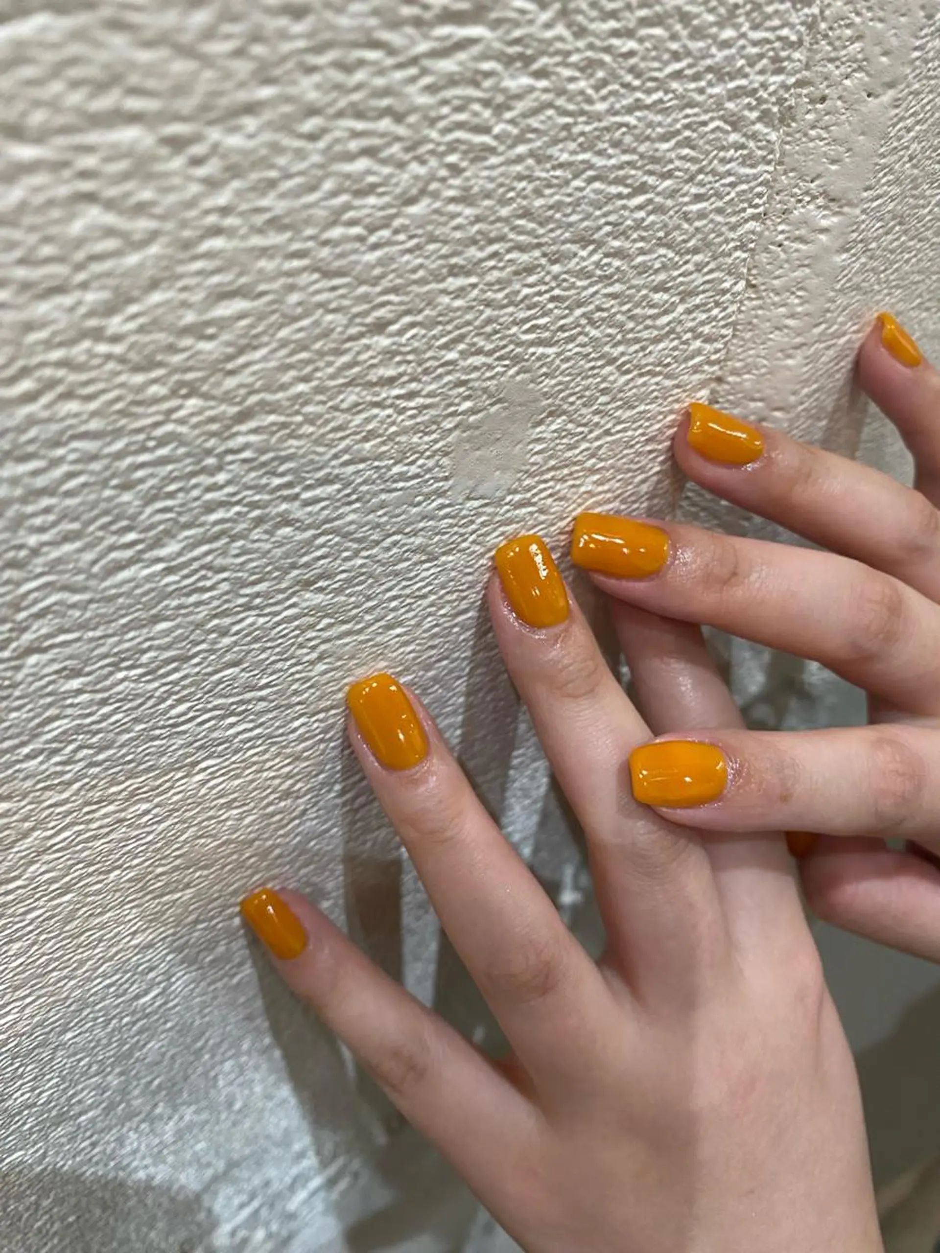 ネイル オレンジ 黄色 ハンドネイル nable.所属・栗林 実莉のネイルデザイン