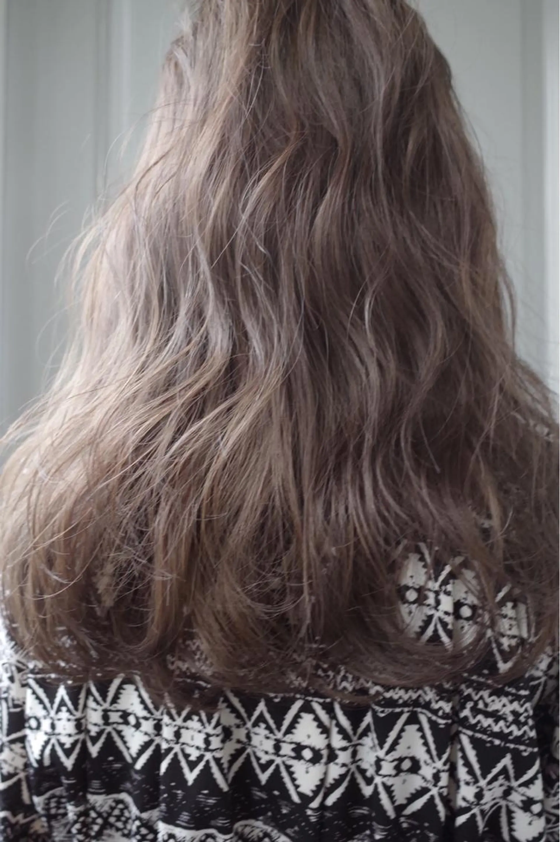 セミロング カラー suvvy hairsalonのヘアスタイル