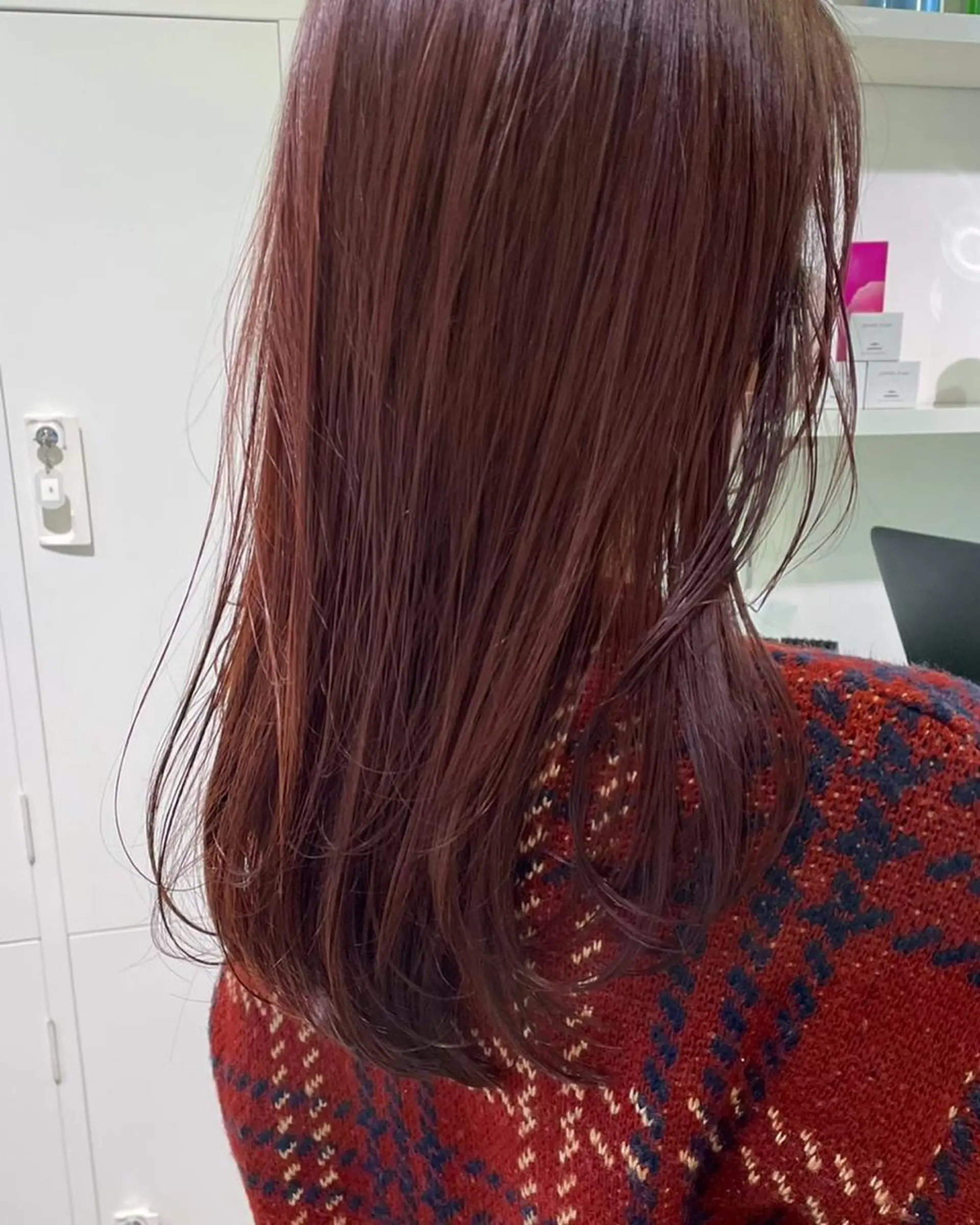 ミディアム カラー ヘアアレンジ ベージュカラー グレージュ ハイライトカラー ミルクティーベージュ ピンクカラー 韓国/髪質改善💘 櫻井かれんのヘアスタイル