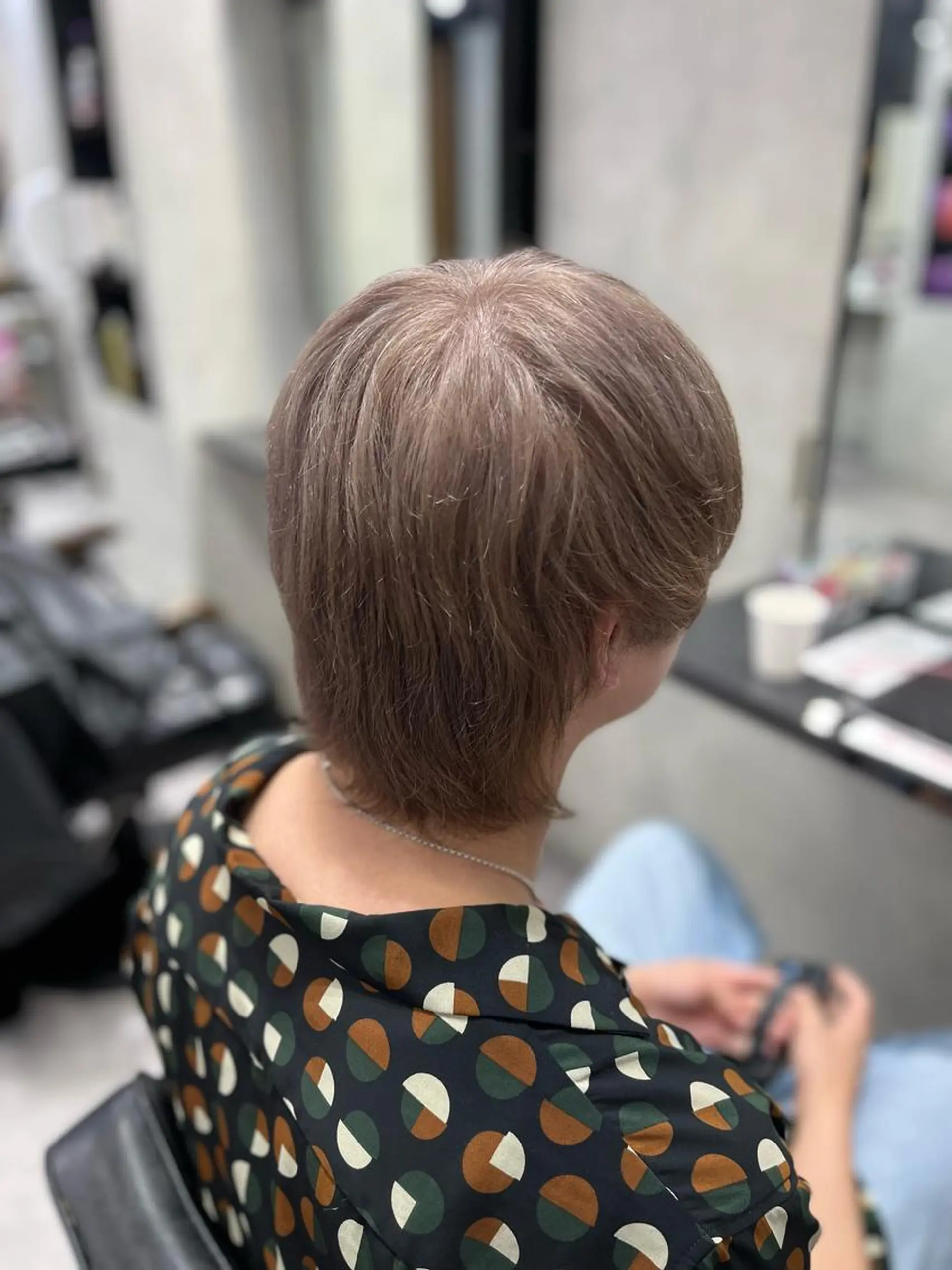 ショート 濱川響太レディース カットモデルのヘアスタイル