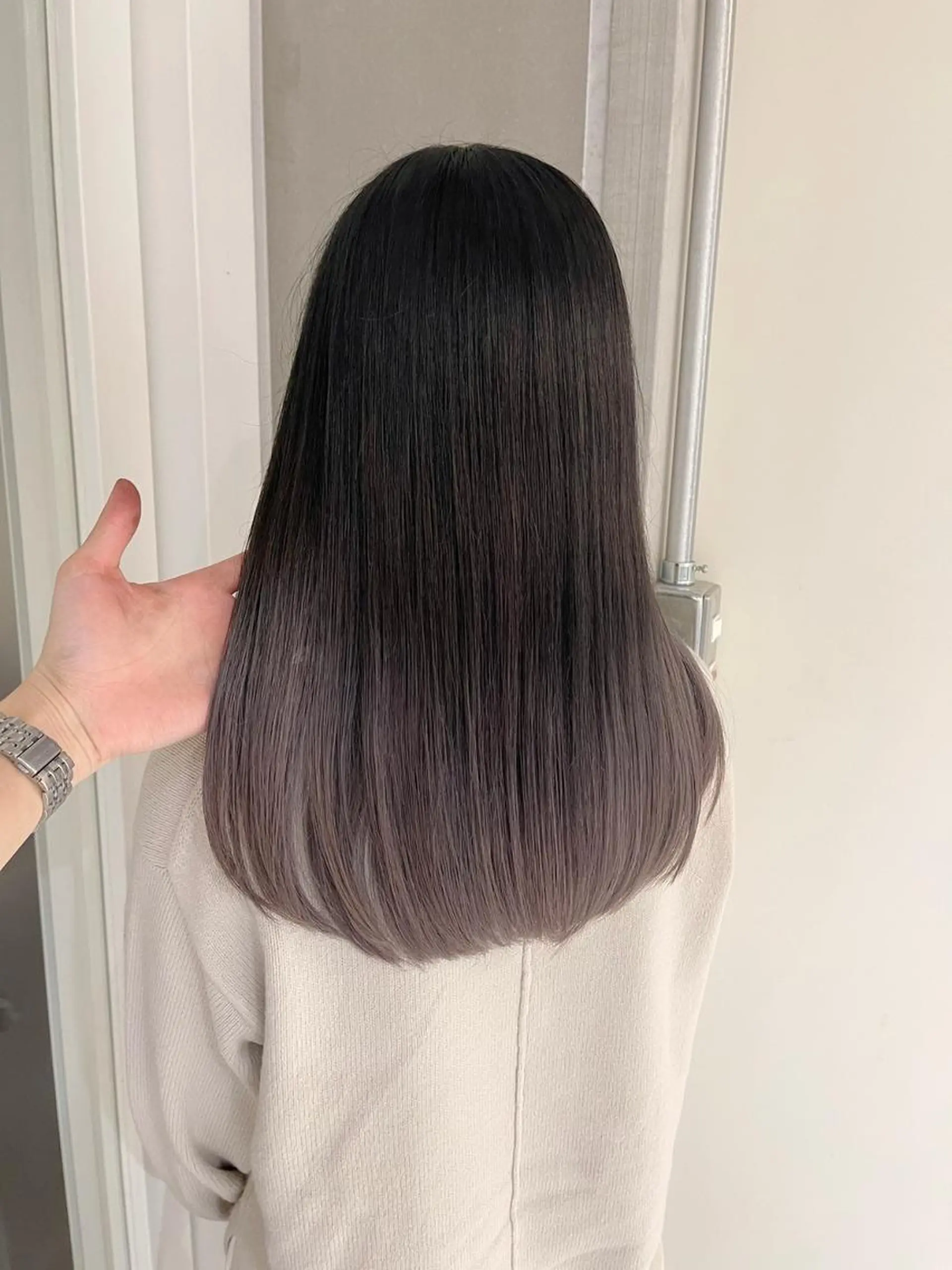 カラー カット ヘアカラー トリートメント 公式 Ease by amble luxeのヘアスタイル