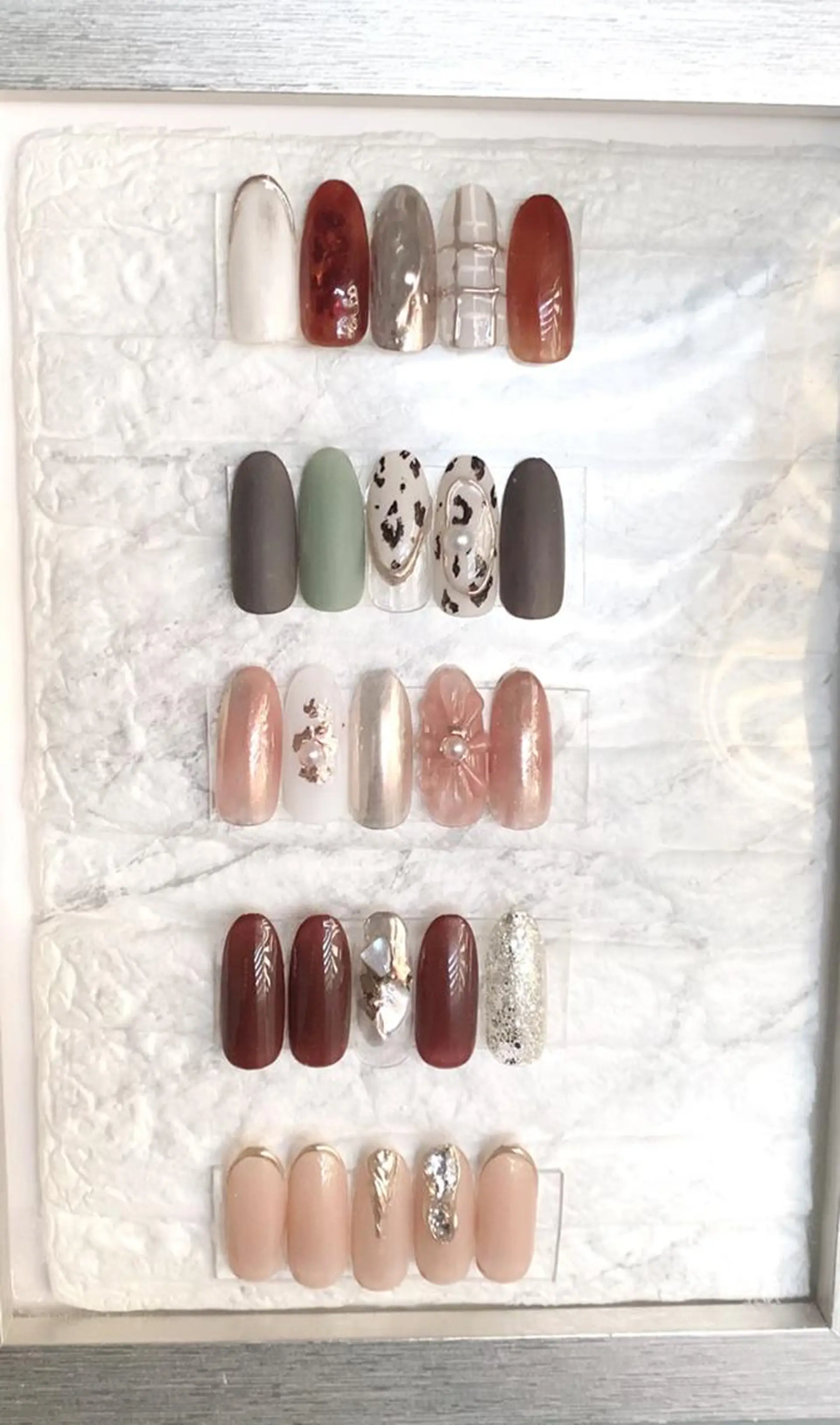 ネイル ハンドネイル yochi nailのネイルデザイン