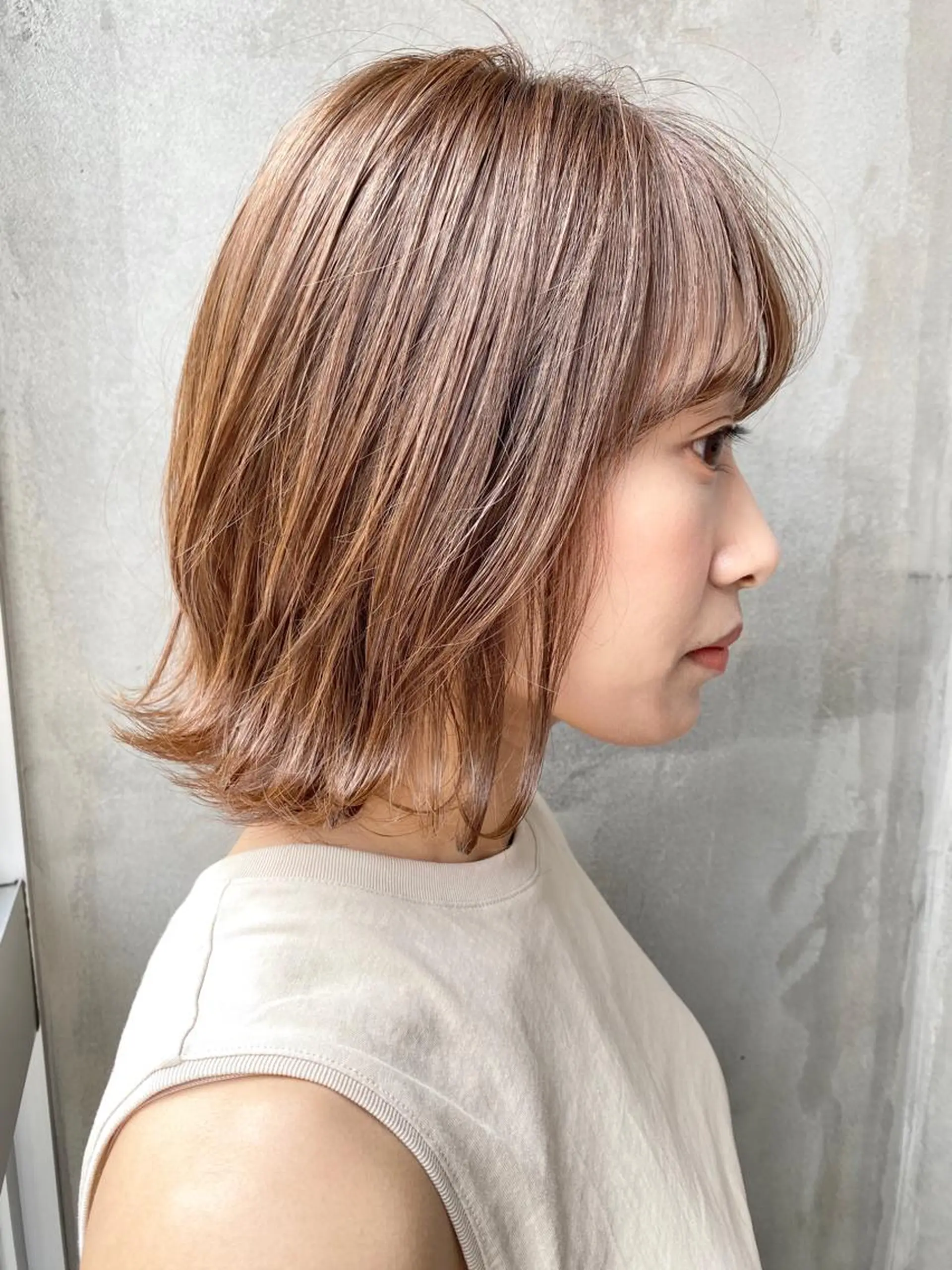 ショート カラー ボブ 外ハネヘア Mogami Kengoのヘアスタイル