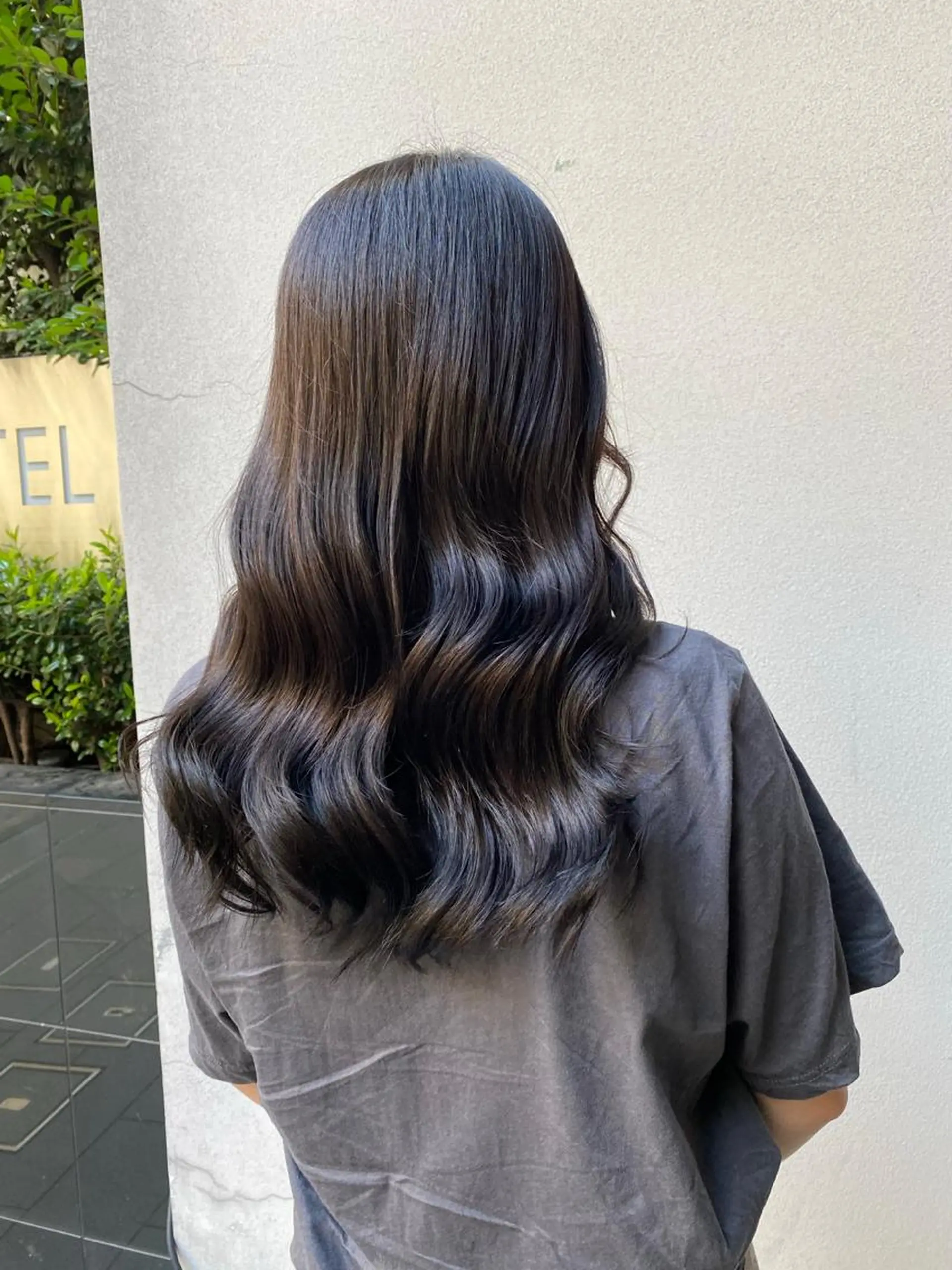 ロング カラー 透明感カラー グレージュ ヨシンモリ 韓国風ヘア カット ヘアカラー トリートメント ボブ/縮毛矯正/ レイヤー/塚田のヘアスタイル