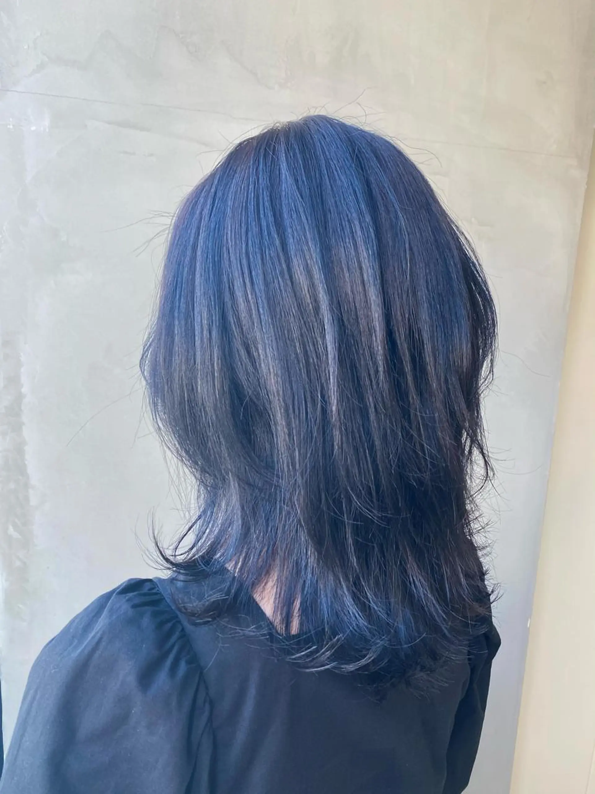 セミロング ANGELICA 吉川智昭のヘアスタイル