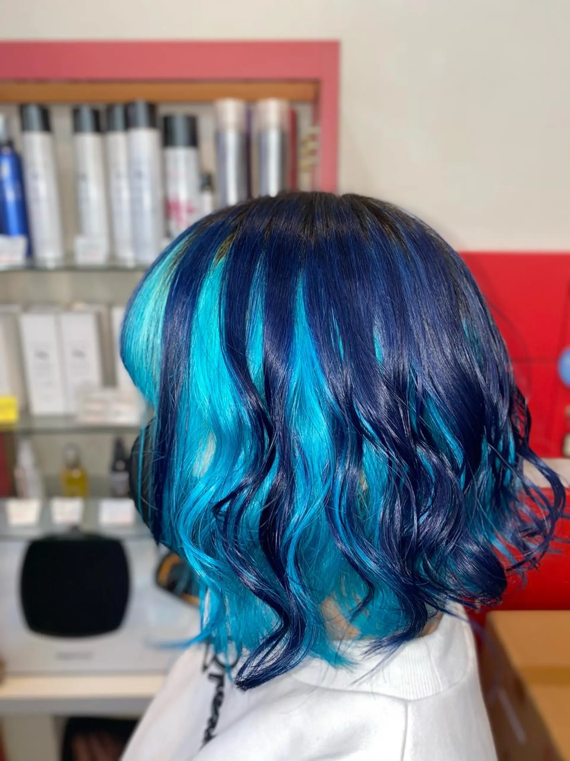 ショート ゆぴ☾‪/推しカラー /ハイトーンのヘアスタイル