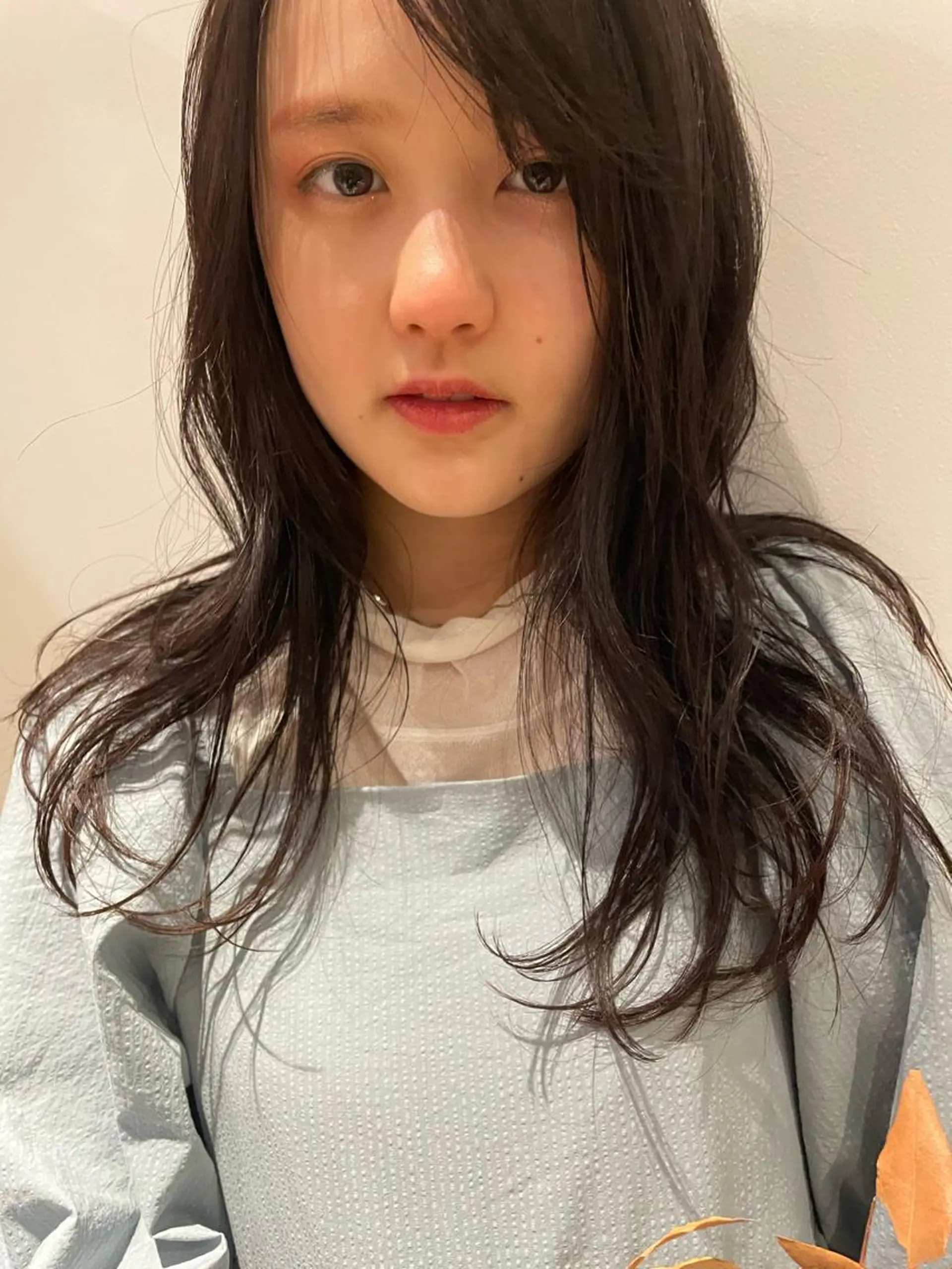 ロング 大井 奈那のヘアスタイル