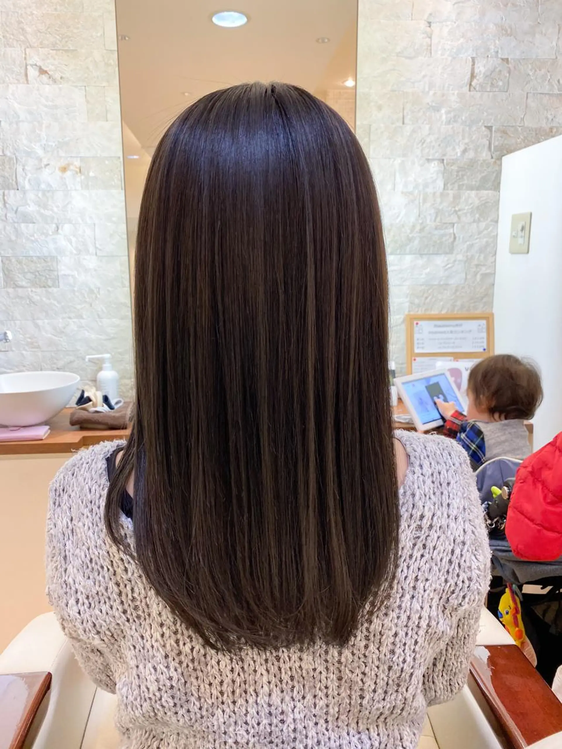 セミロング カラー トリートメント 酸熱トリートメント トリートメント 『髪質改善』服部 隆志のヘアスタイル