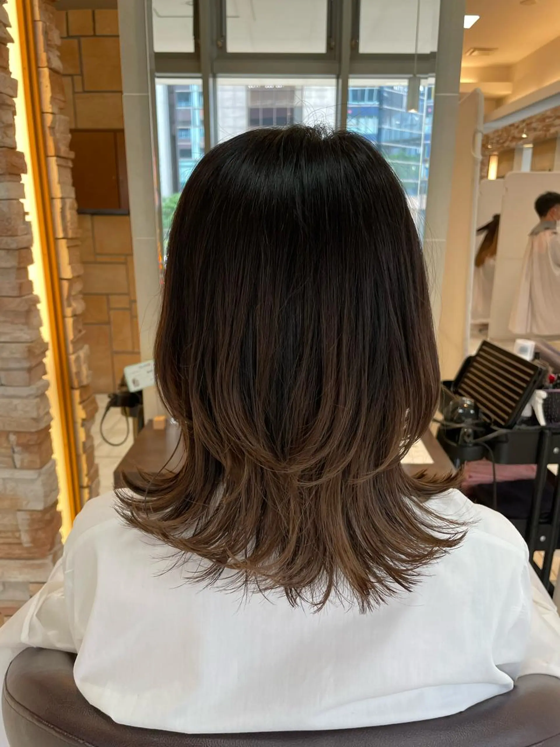 ミディアム ウルフカット カット 新籾 尚哉のヘアスタイル