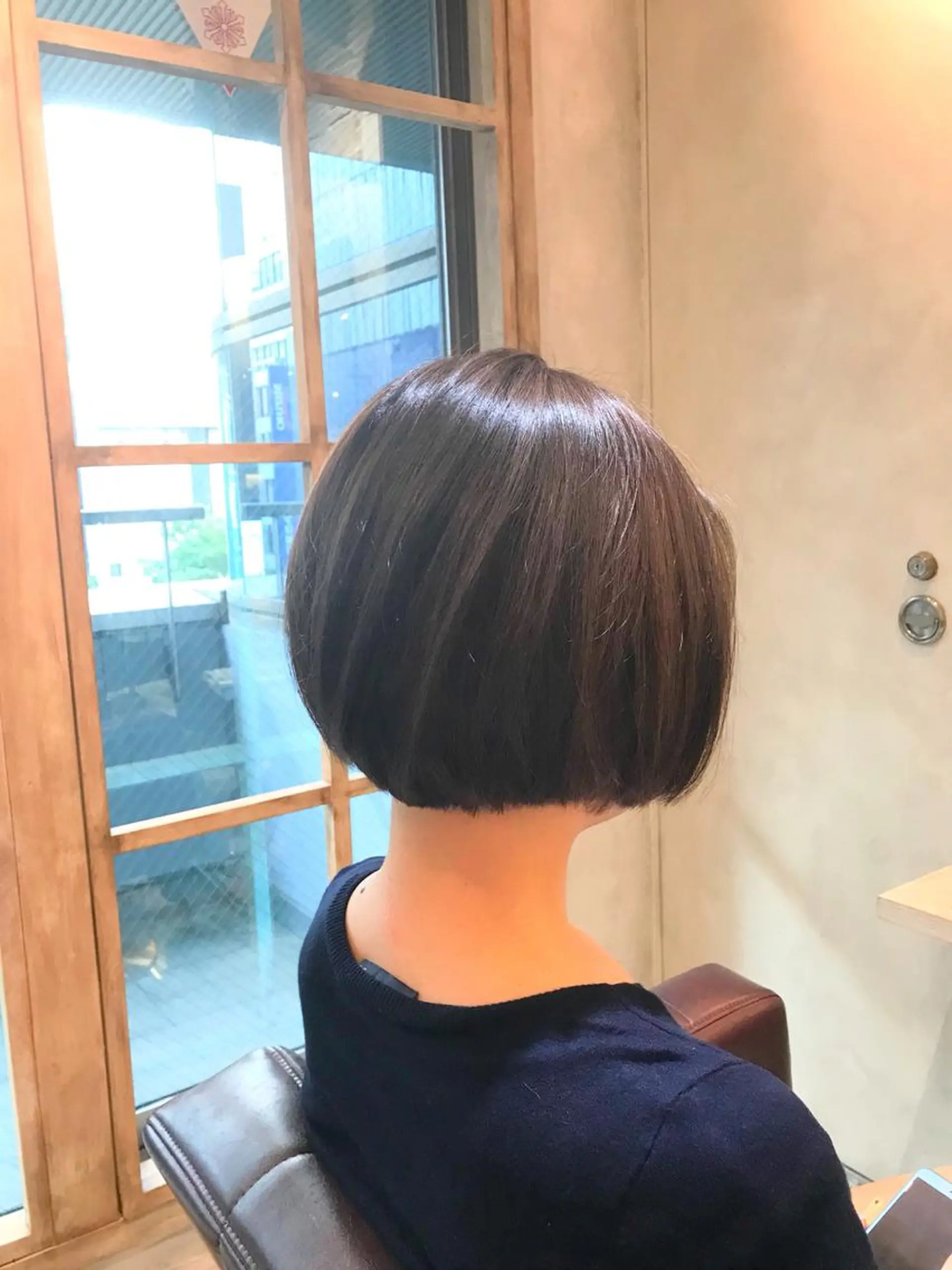 ショート カラー 透明感カラー ラベンダーカラー バイオレットカラー 髪質改善・艶髪特化 木村侑平のヘアスタイル