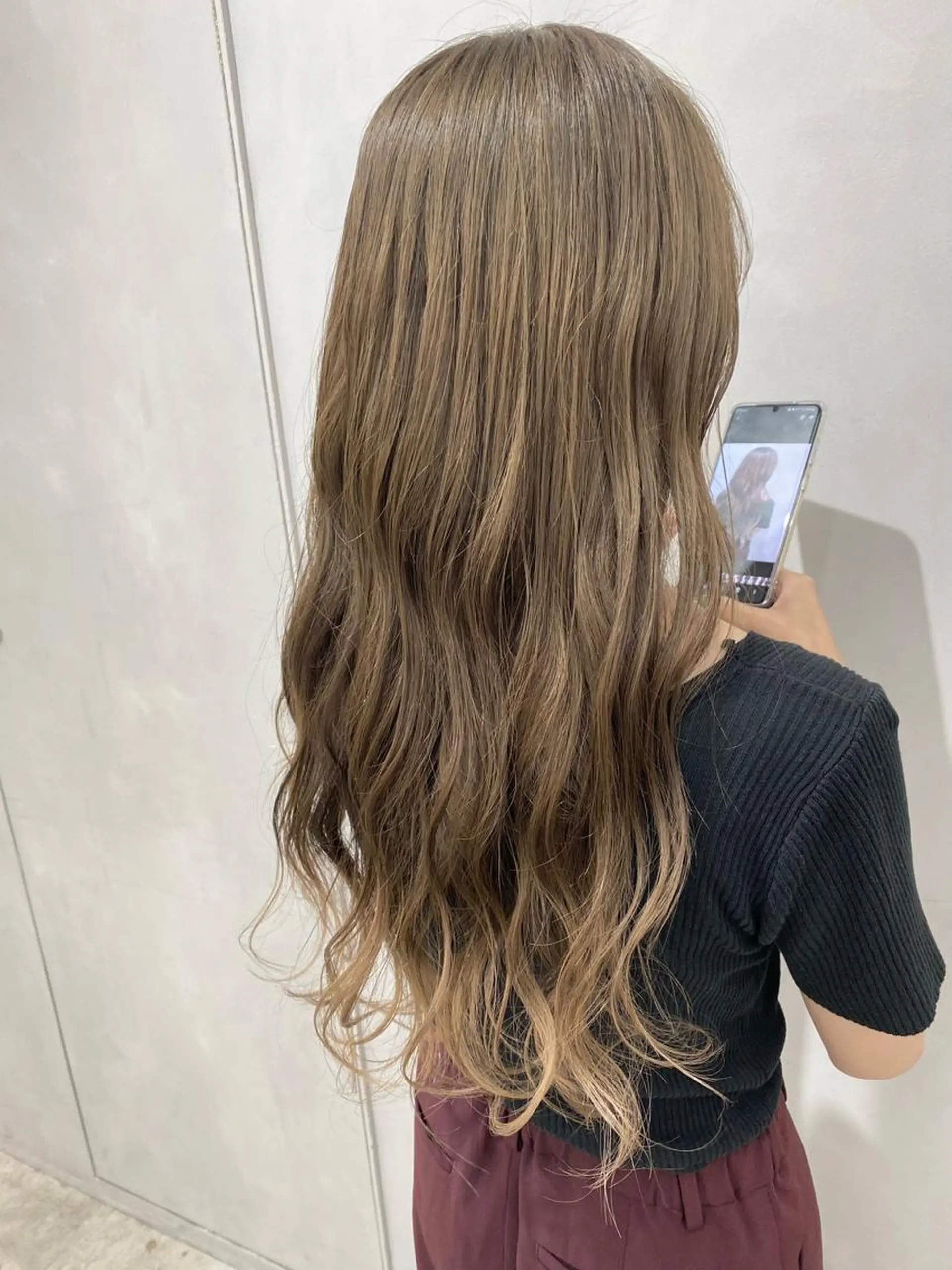 ロング カラー ベージュカラー グラデーションカラー ヘアカラー ピンク/ベージュ /似合わせ/田島百華のヘアスタイル