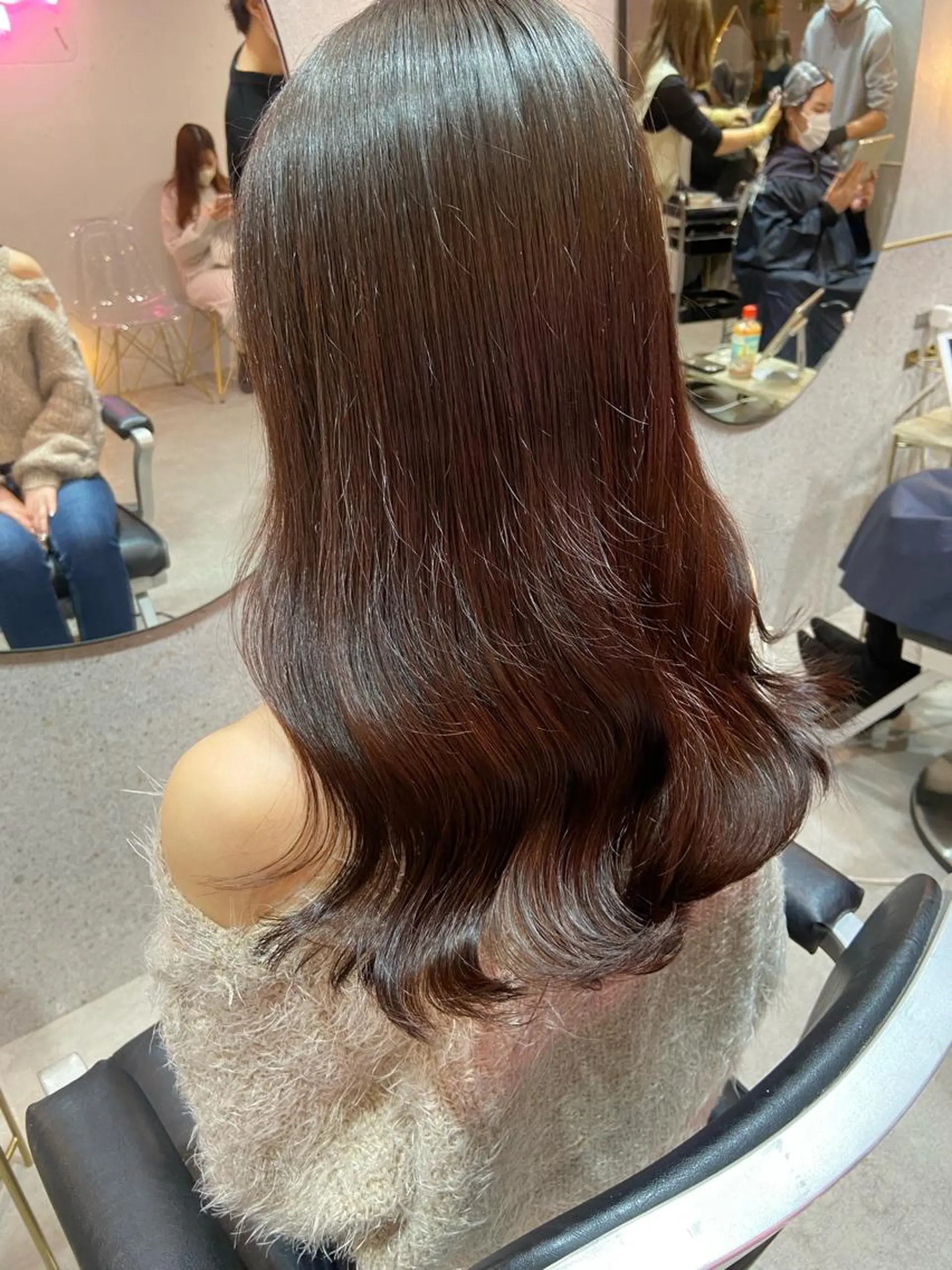 ロング カラー シールエクステ ブリーチ ブラウンカラー ケアカラー ダブルカラー カット ヘアカラー トリートメント 新宿/韓国ヘア 中明度カラー/かやのヘアスタイル