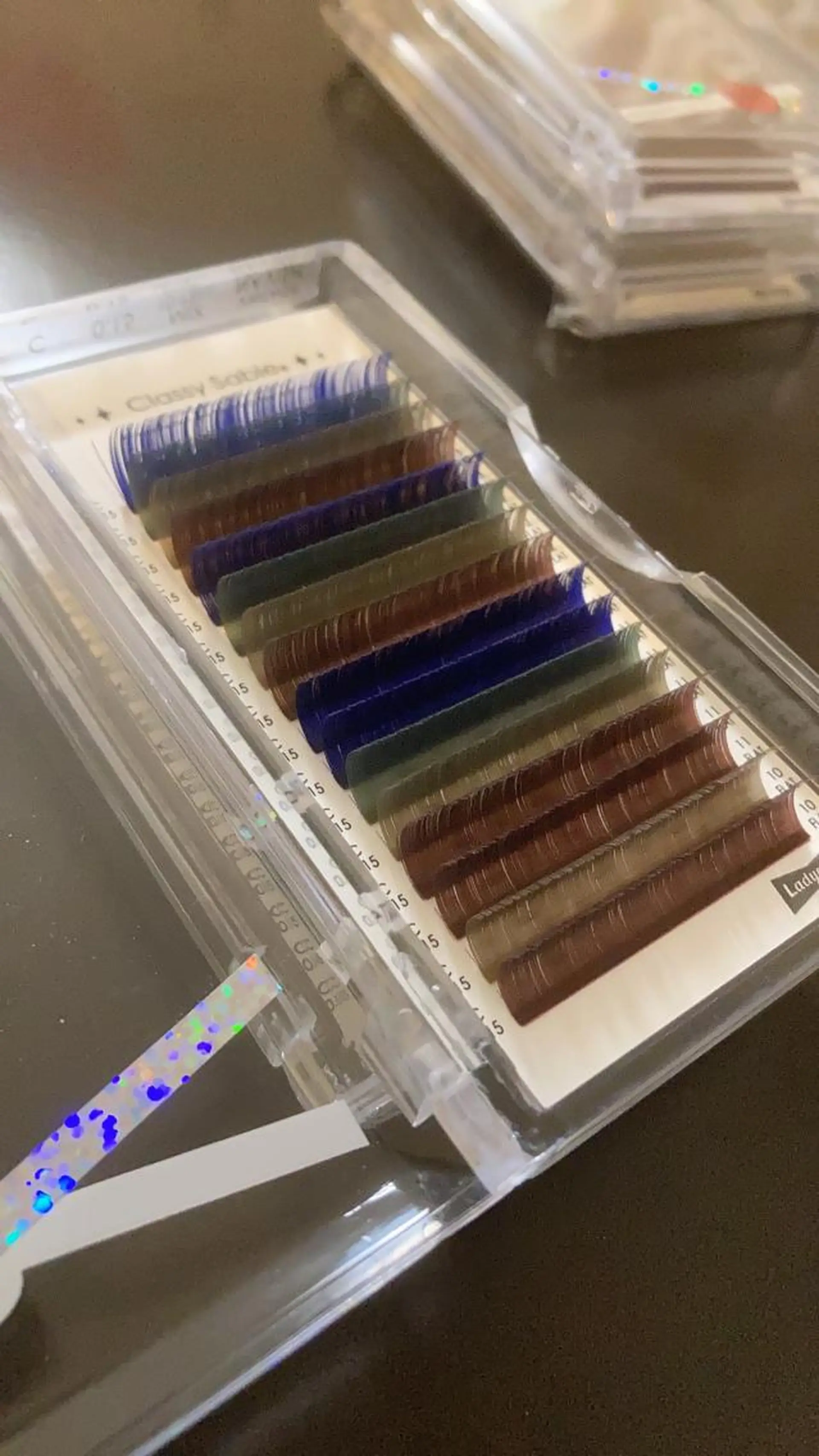 マツエク・マツパ カラーマツエク フラットラッシュ PATRA《パトラ》所属・EYEsalon PATRA《パトラ》のマツエク・マツパデザイン