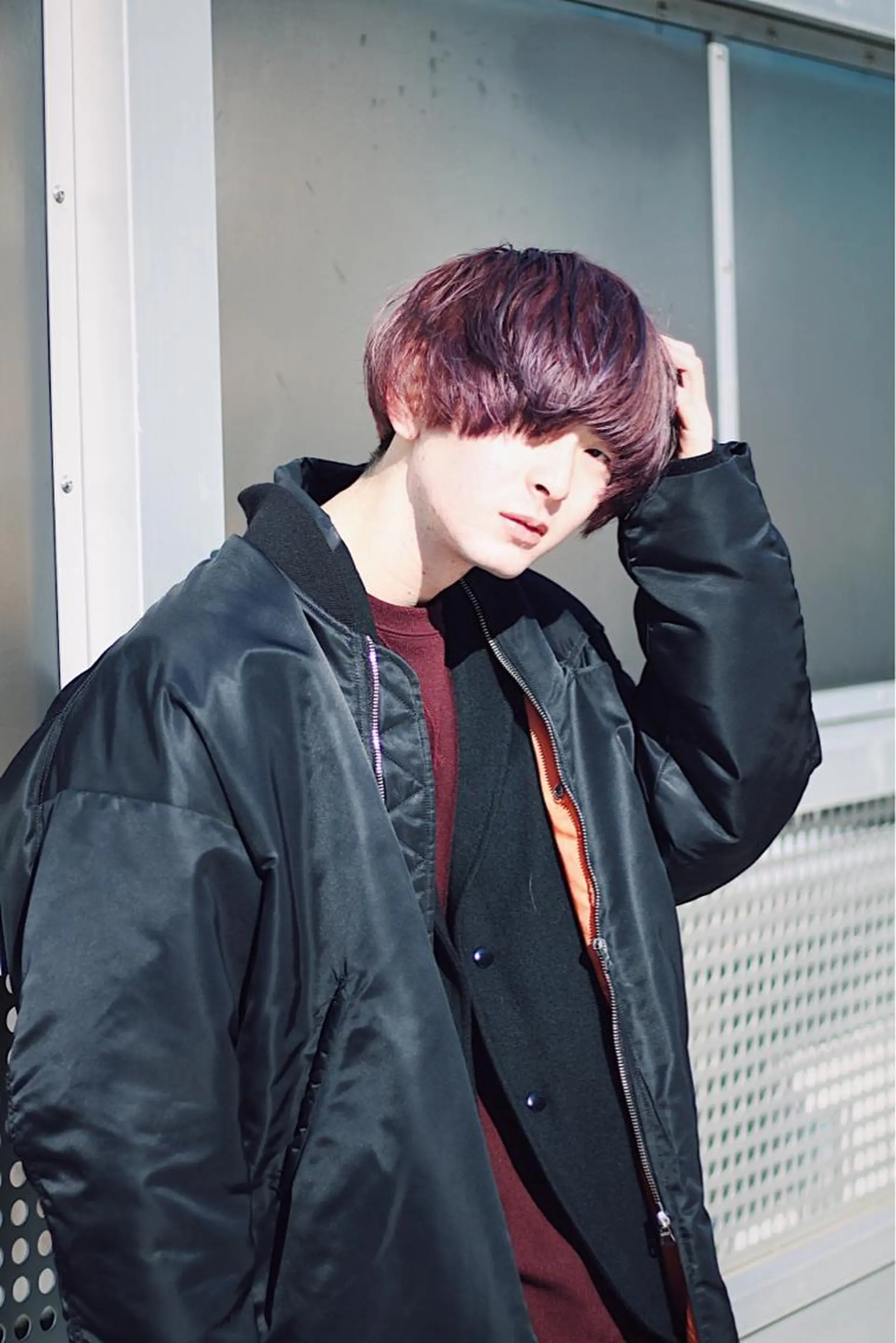 ショート カラー メンズ ダブルカラー バイオレットカラー 遠藤悠大/メンズ縮毛 /メンズカットのヘアスタイル