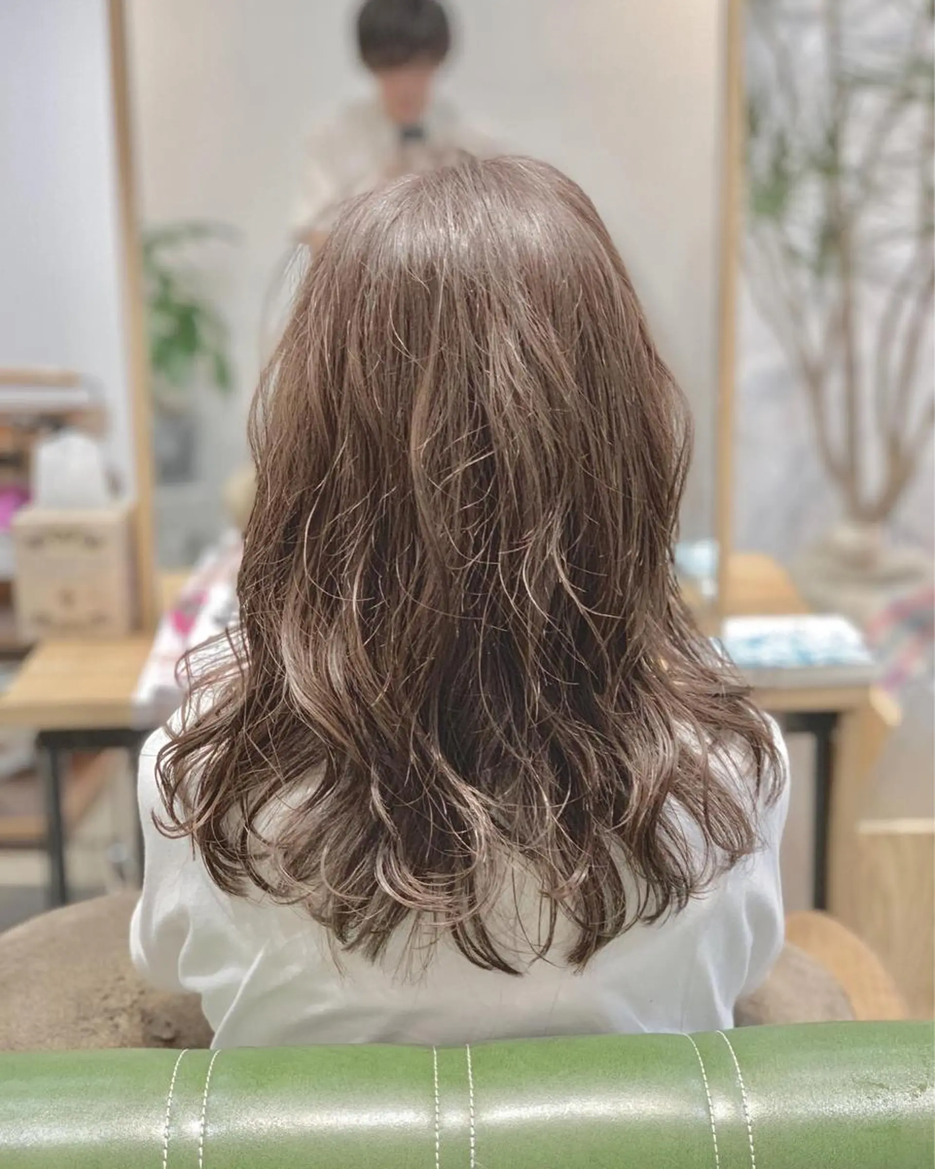 セミロング volta∞knot【ボルタノット】所属・topstylist 満足度⭐️堀川星哉のヘアスタイル