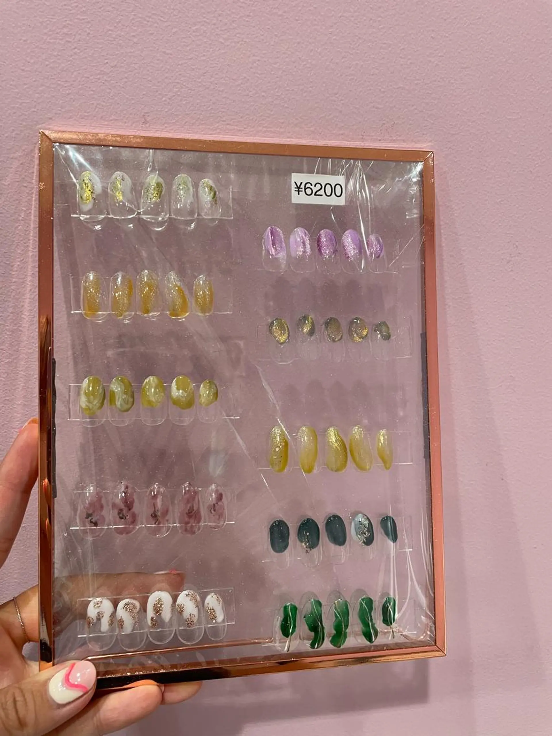 ネイル 山中 祥華の眉毛・アイブロウイメージ