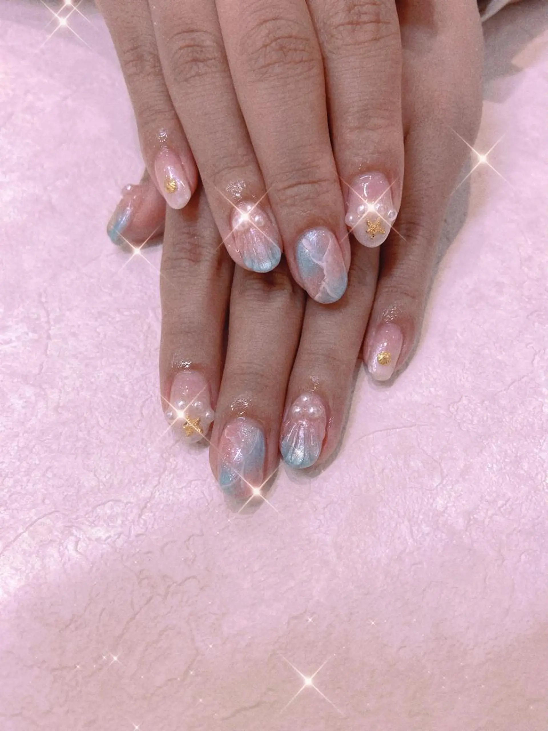 ネイル アートネイル フラッシュネイル フラワーネイル フットネイル フレンチネイル Moci Nail Salonのネイルデザイン