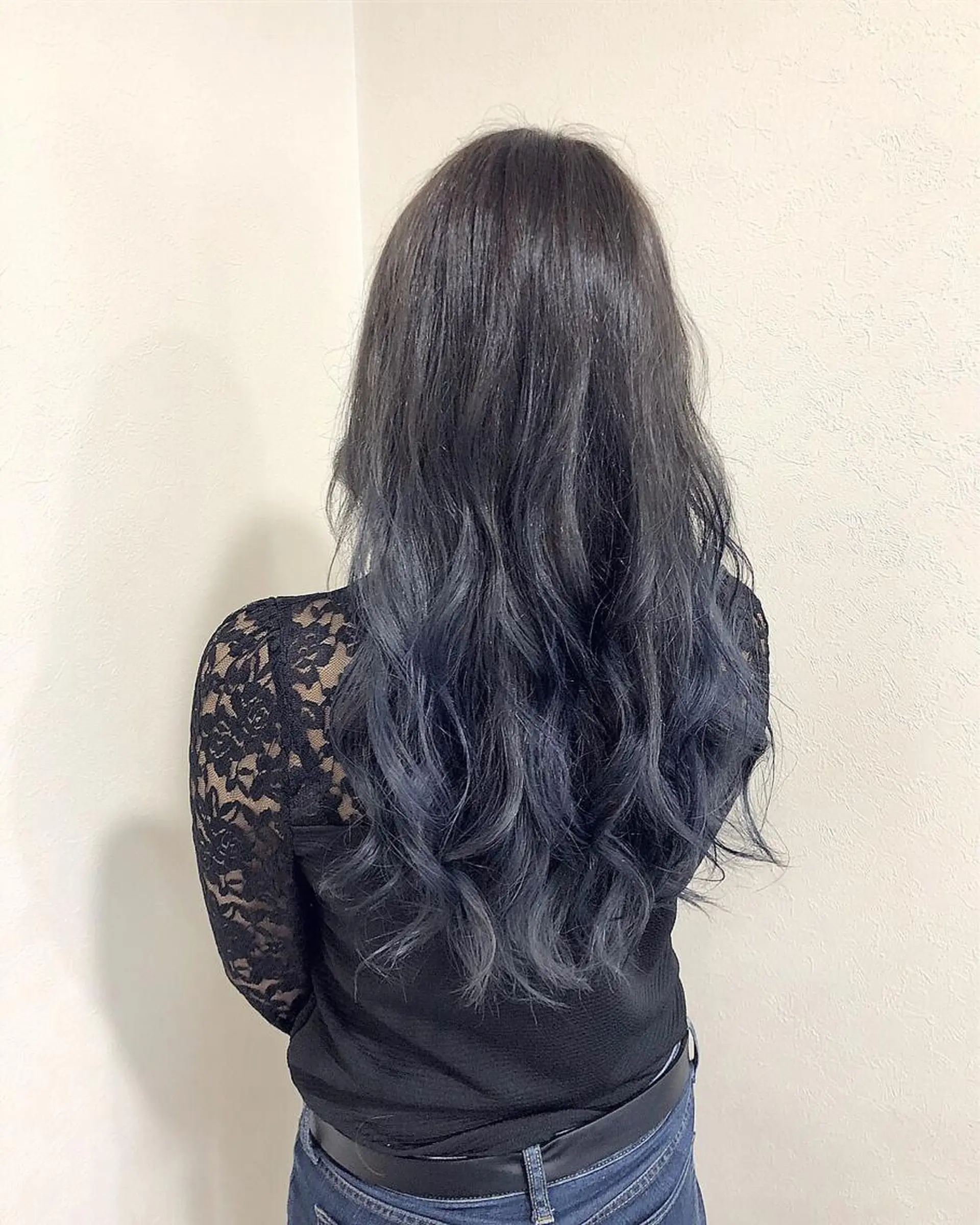 セミロング アッシュ ヤマグチ ヒカルのヘアスタイル