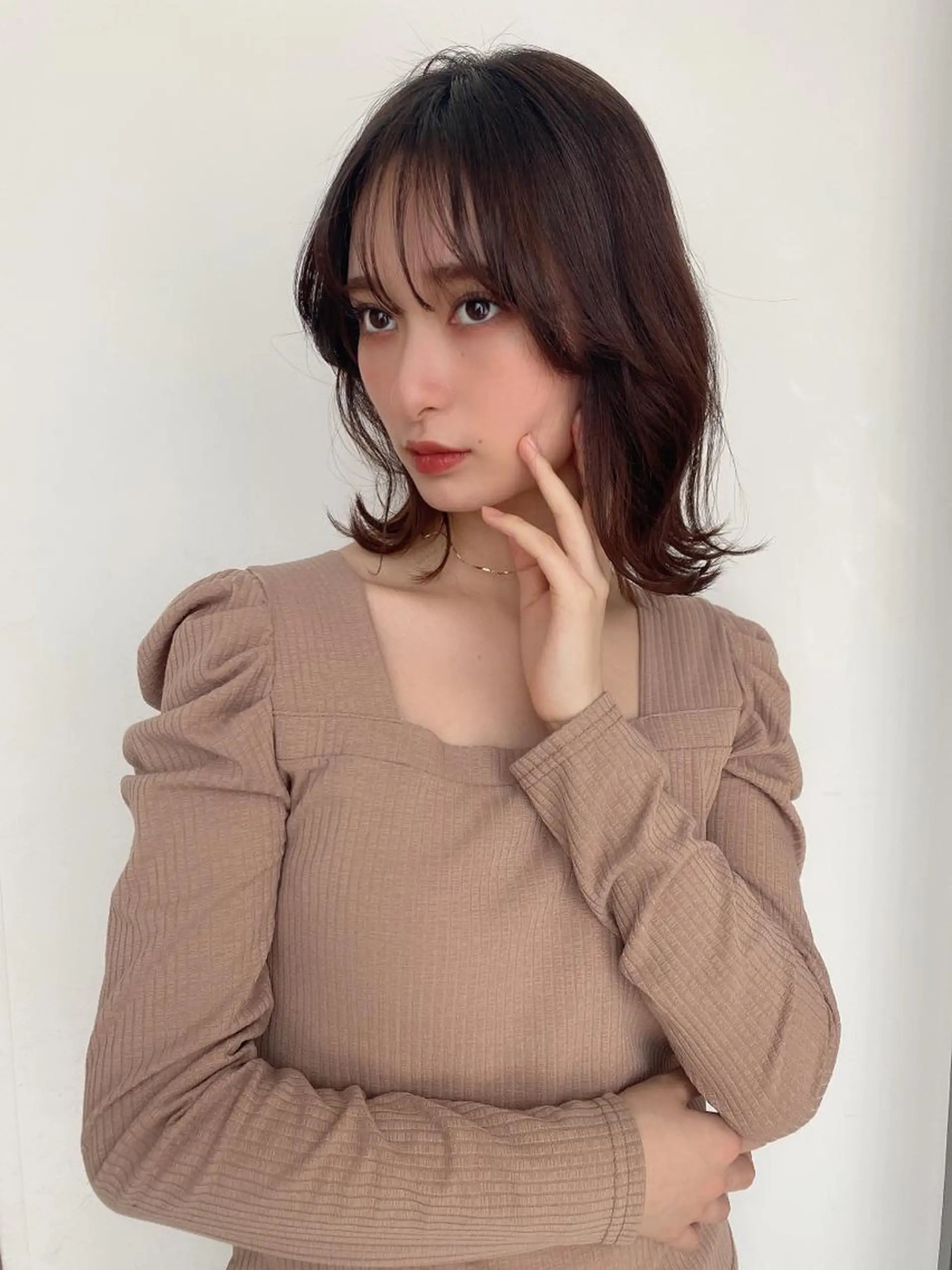 ミディアム 韓国ヘアメイク 花岡彩雪のヘアスタイル