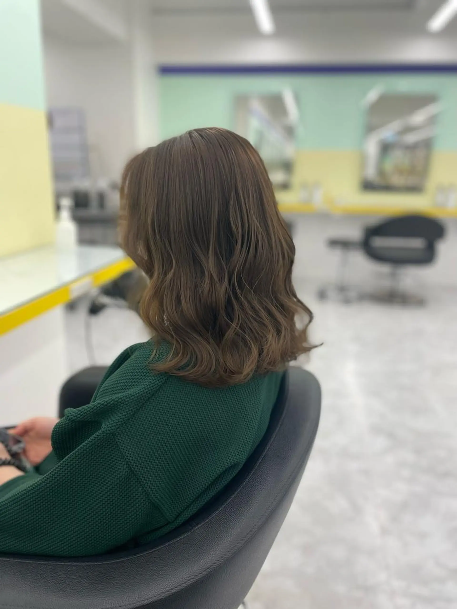 ミディアム カラー ヘアアレンジ ヘアカラー トリートメント ヘッドスパ ヘアセット ☁️縮毛矯正✖️ 透明感☁️りくのヘアスタイル