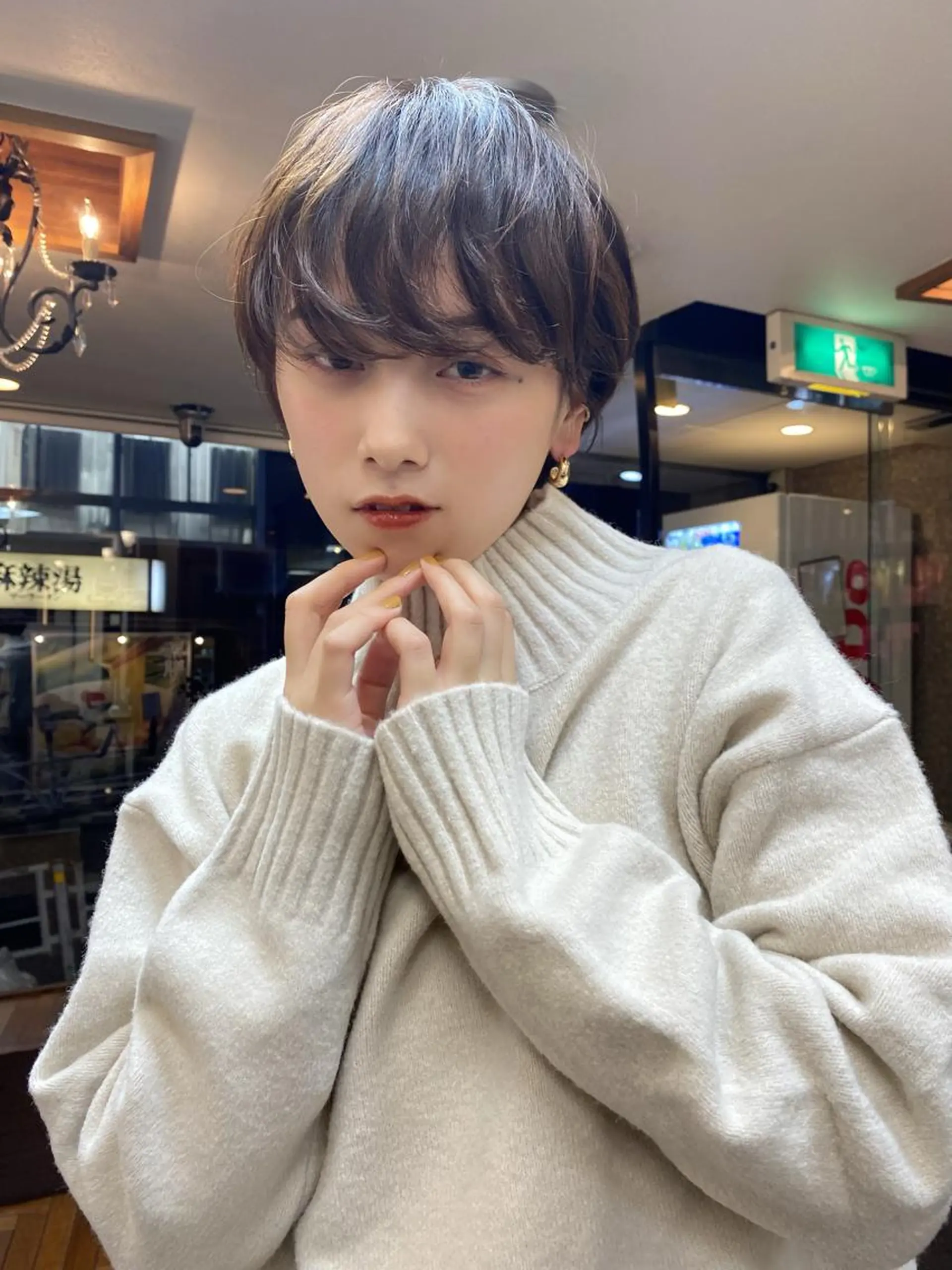 ショート カラー ショートヘア カット ヘアカラー トリートメント ボブ/縮毛矯正/ レイヤー/塚田のヘアスタイル