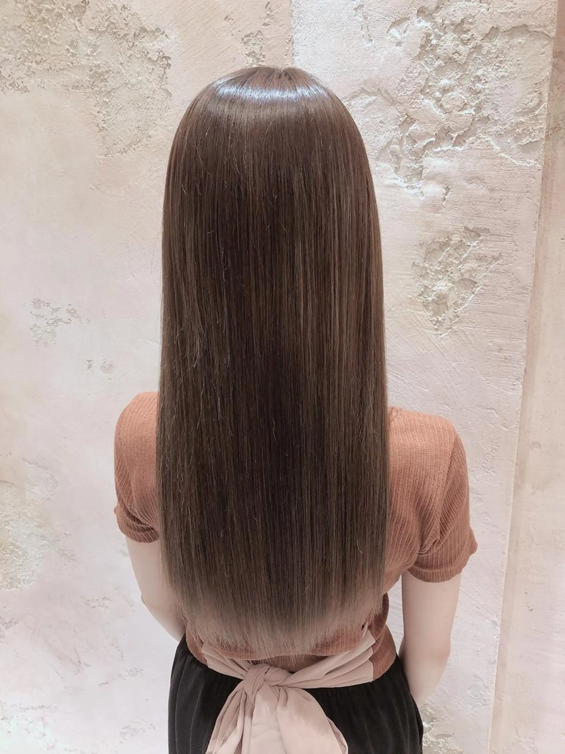 ミディアム トリートメント 代表山口ひな 髪質改善のプロのヘアスタイル