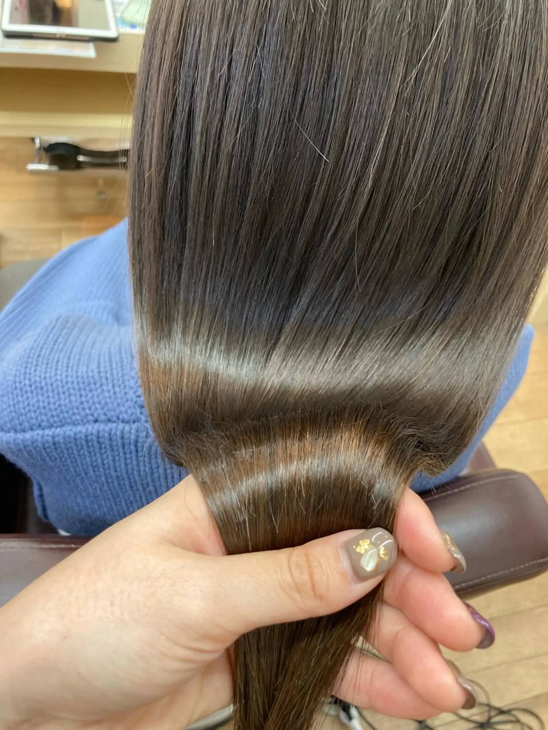 ロング アッシュ 西原 みさきのヘアスタイル