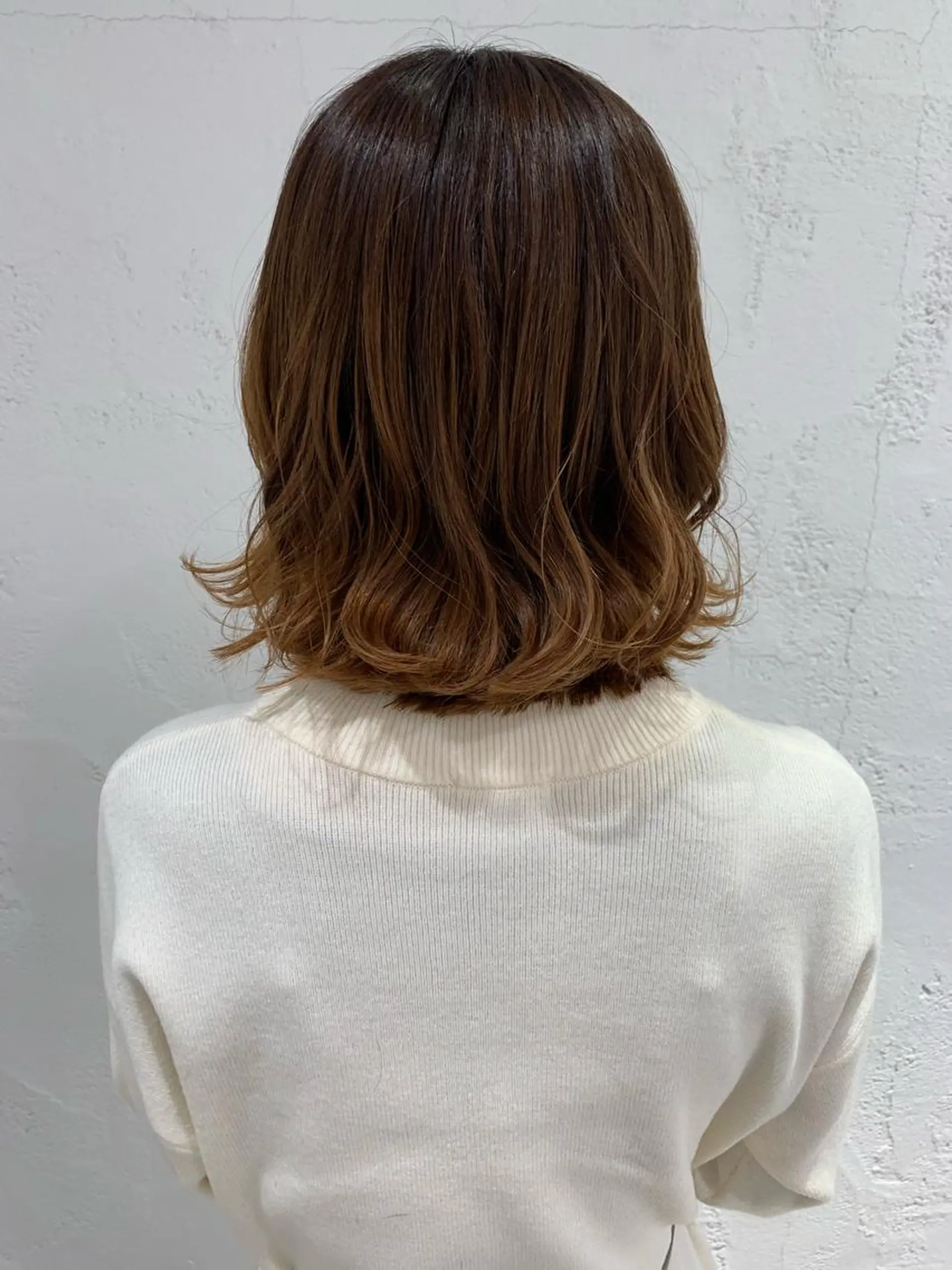 ミディアム 切りっぱなしボブ ボブ 🫧透明感カラー/ ボブ/小笠原汐海🪽のヘアスタイル