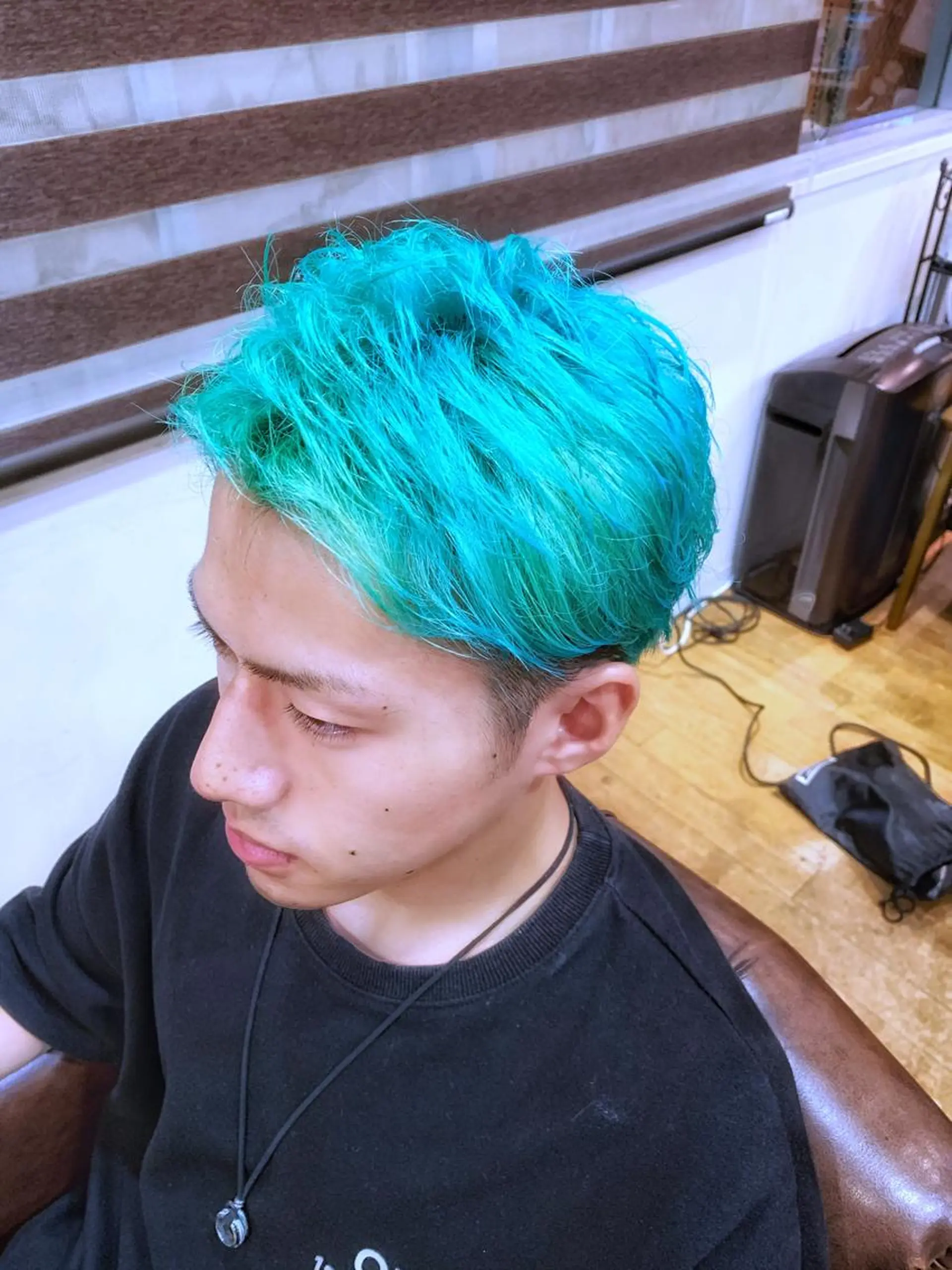 ショート メンズ アップバング ショートヘア Lotus hair design所属・カット特化美容師 齋藤桐のヘアスタイル